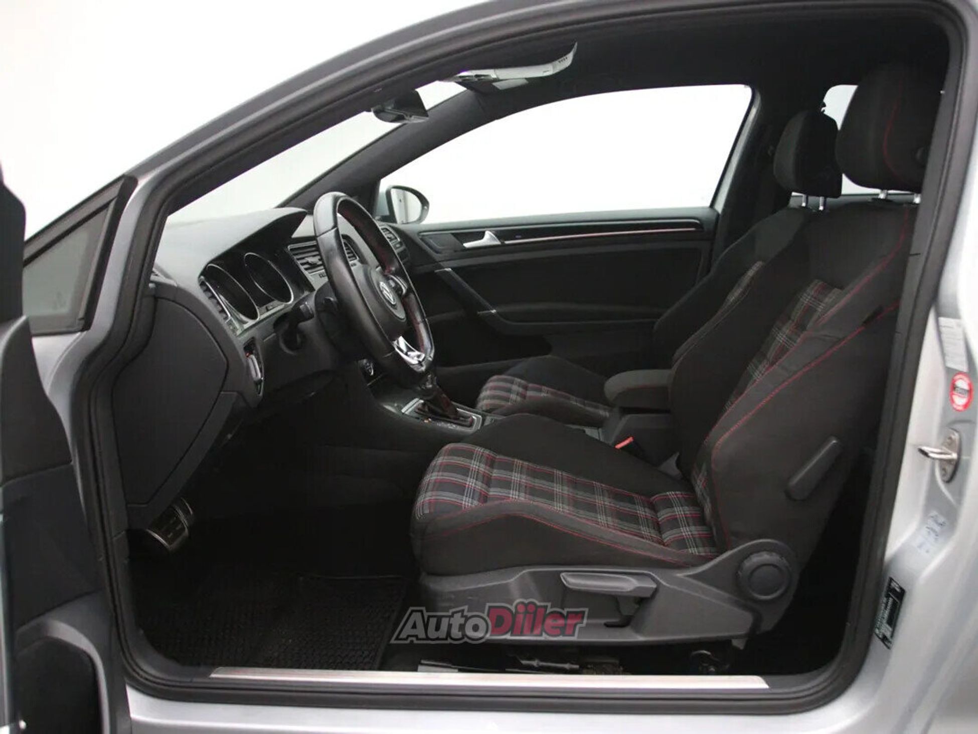 Volkswagen Golf 2014, kuva 4/10