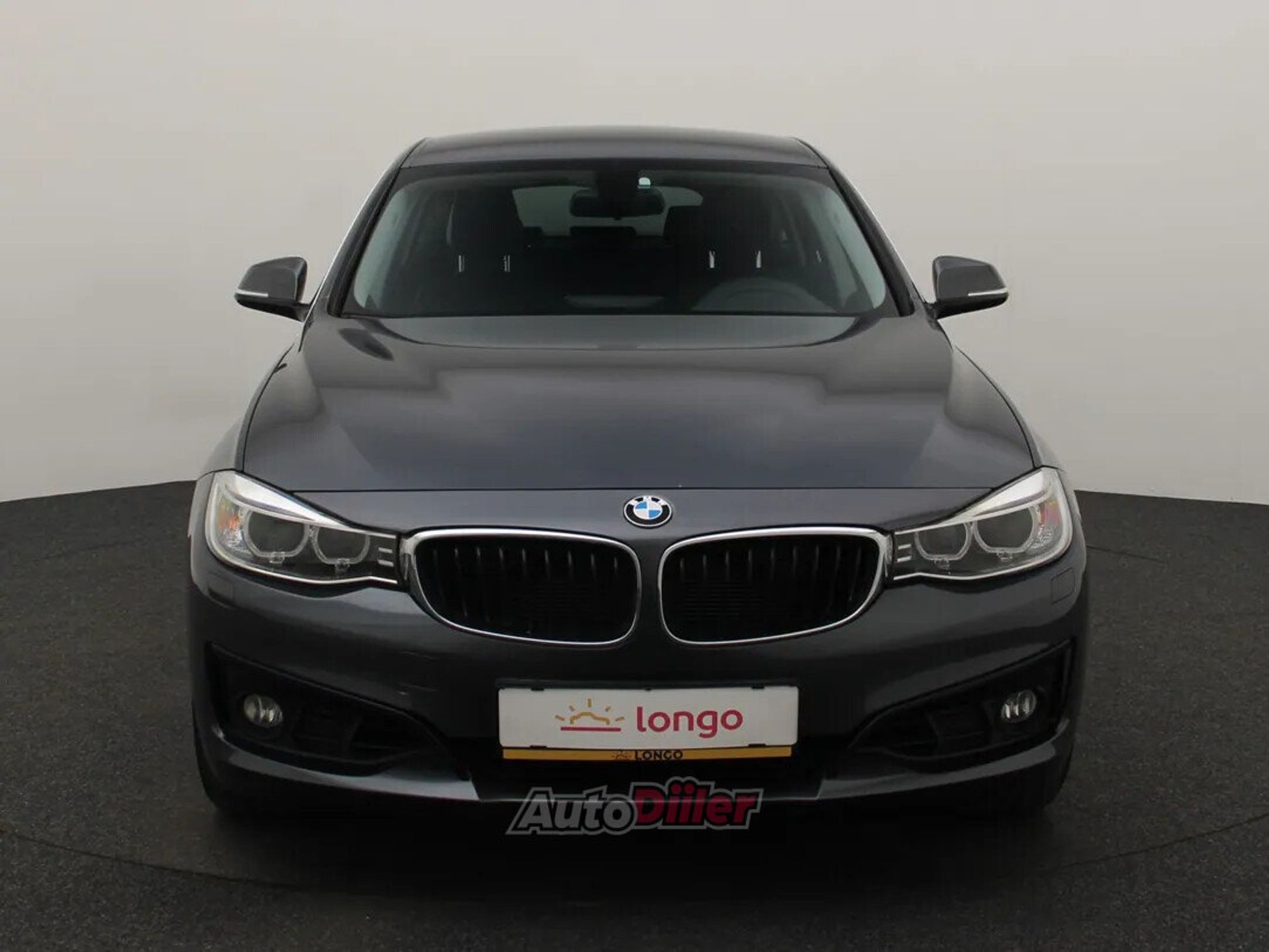 BMW 320 High Executive 2.0 135kW 2014, photo 3/10