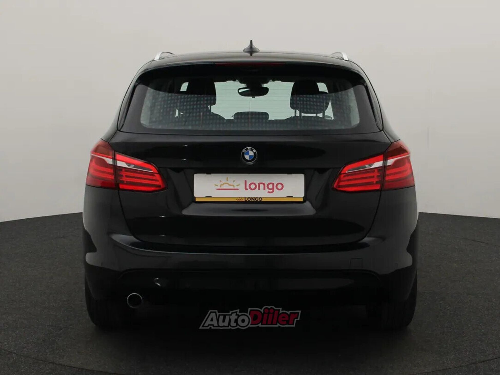 BMW 218 Essential 2.0 110kW 2015, kuva 5/10