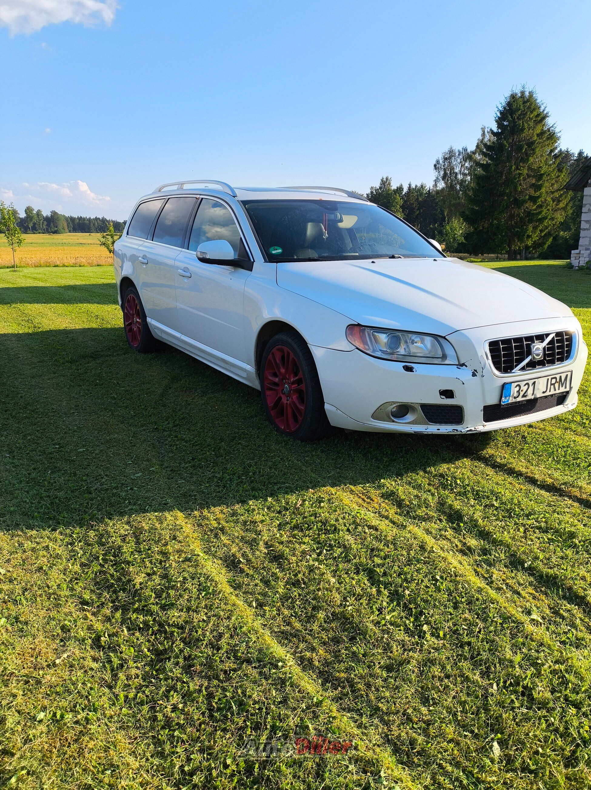 Volvo V70 3.0 210kW 2007, kuva 3/10