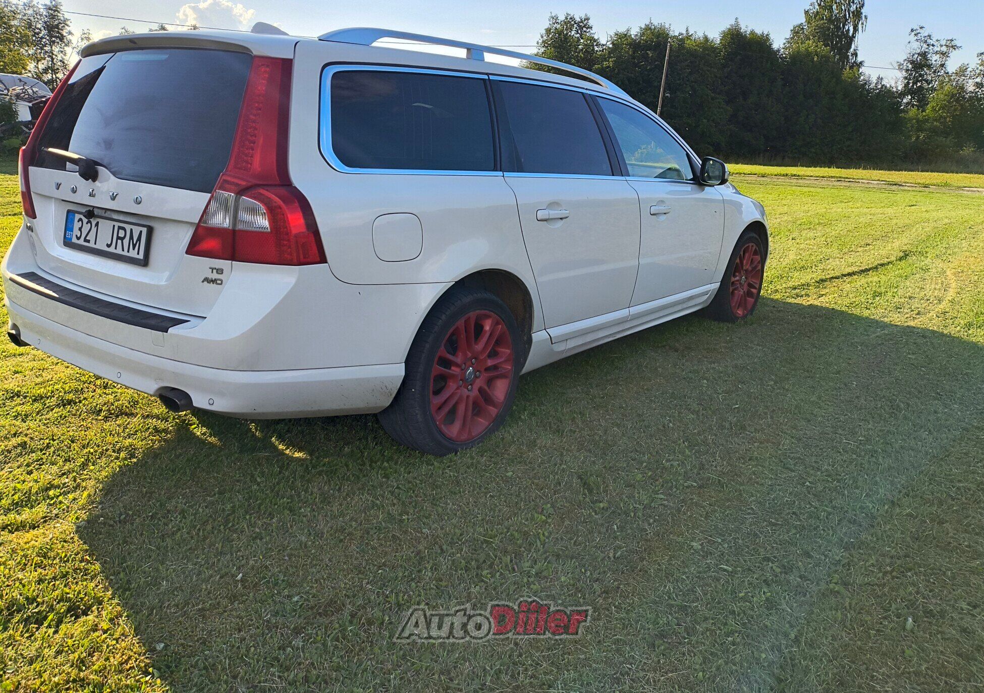 Volvo V70 3.0 210kW 2007, kuva 6/10