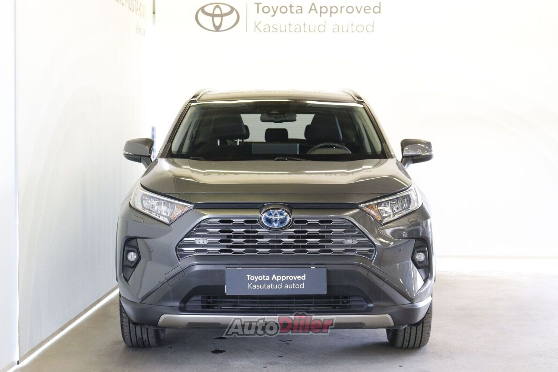 Toyota RAV4 Luxury Plus 2.5 131kW 2024, kuva 5/10