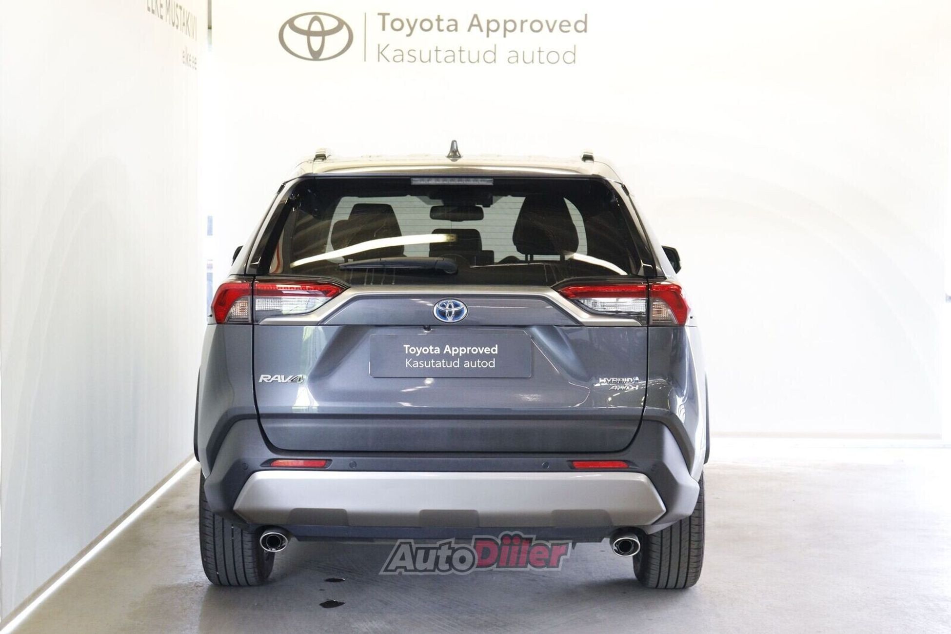 Toyota RAV4 Luxury Plus 2.5 131kW 2024, kuva 4/10