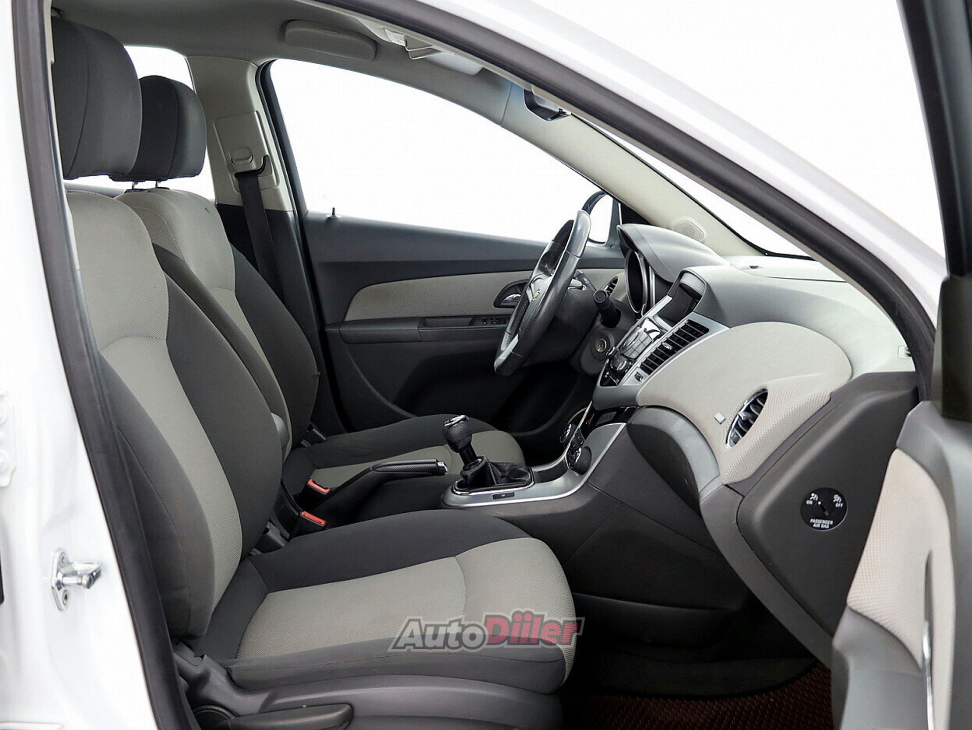 Chevrolet Cruze 2.0 92kW 2010, photo 6/7