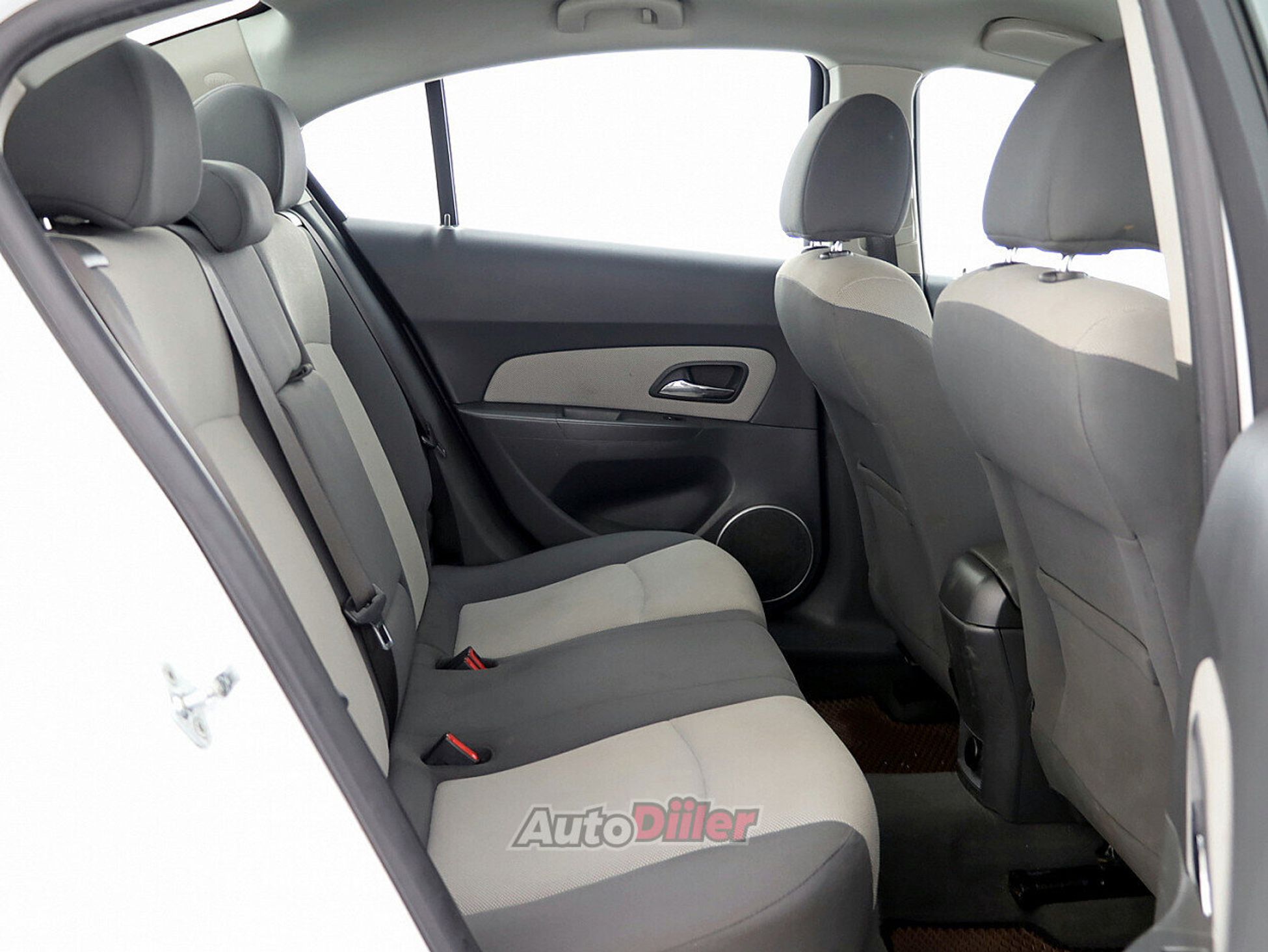 Chevrolet Cruze 2.0 92kW 2010, photo 7/7