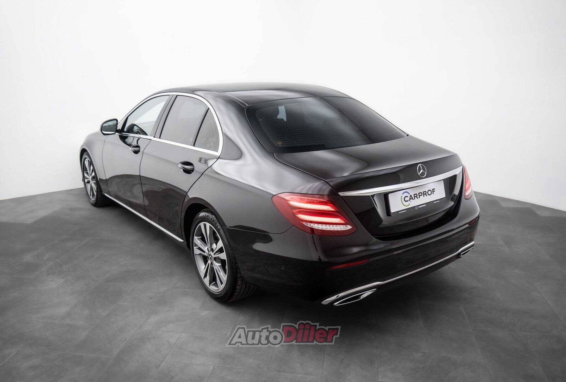 Mercedes-Benz E 220 2.0 143kW 2017, photo 7/10