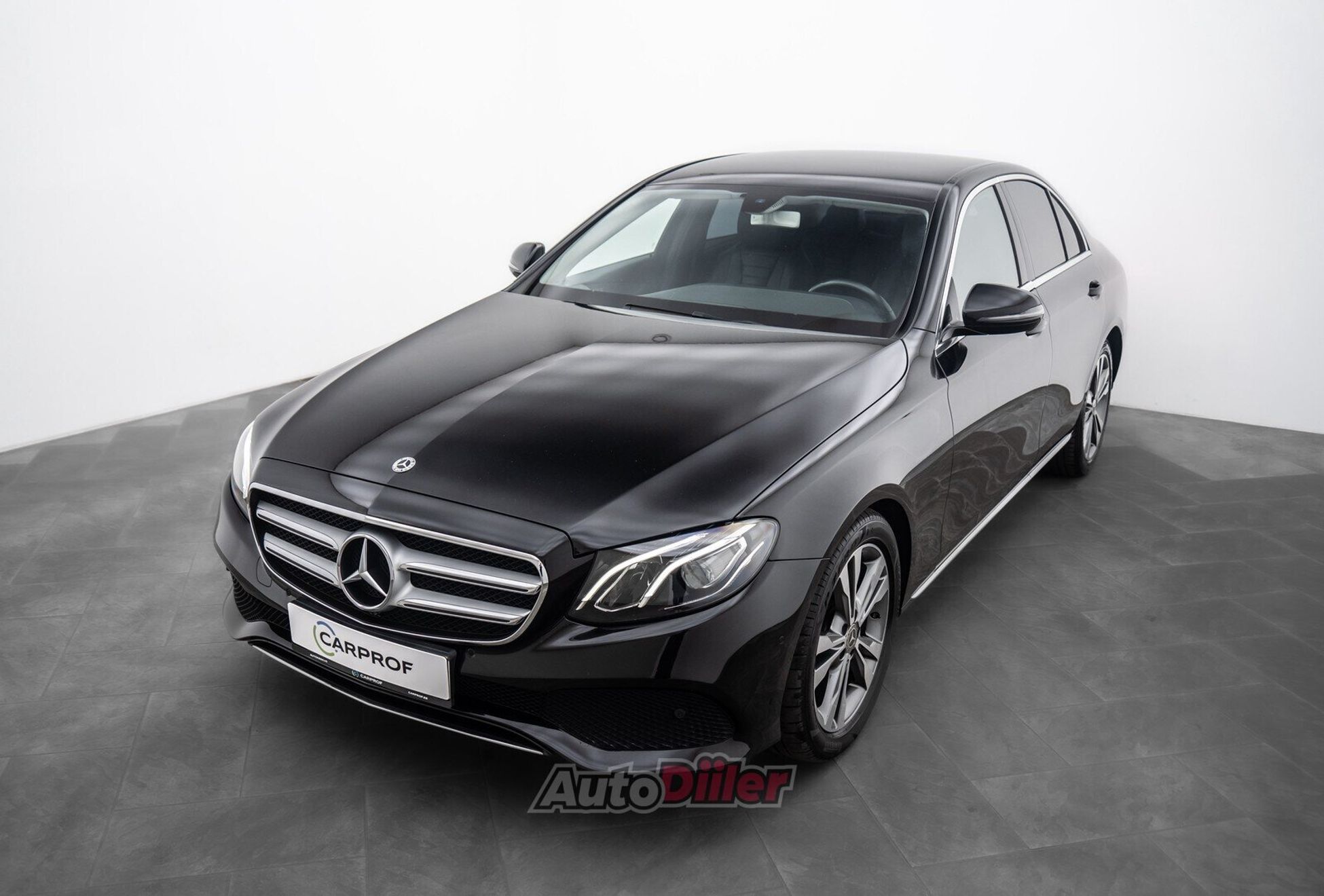 Mercedes-Benz E 220