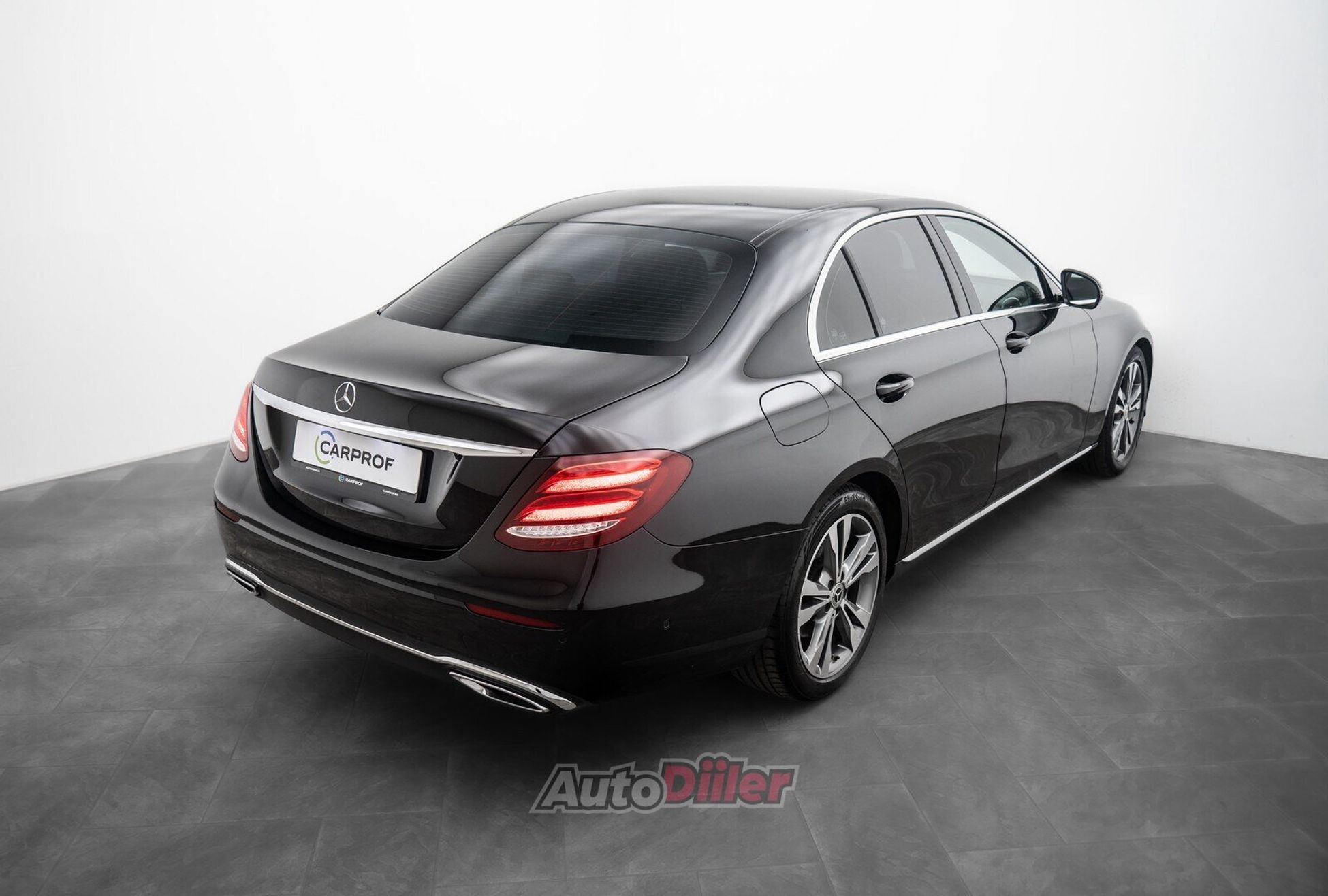 Mercedes-Benz E 220 2.0 143kW 2017, photo 5/10