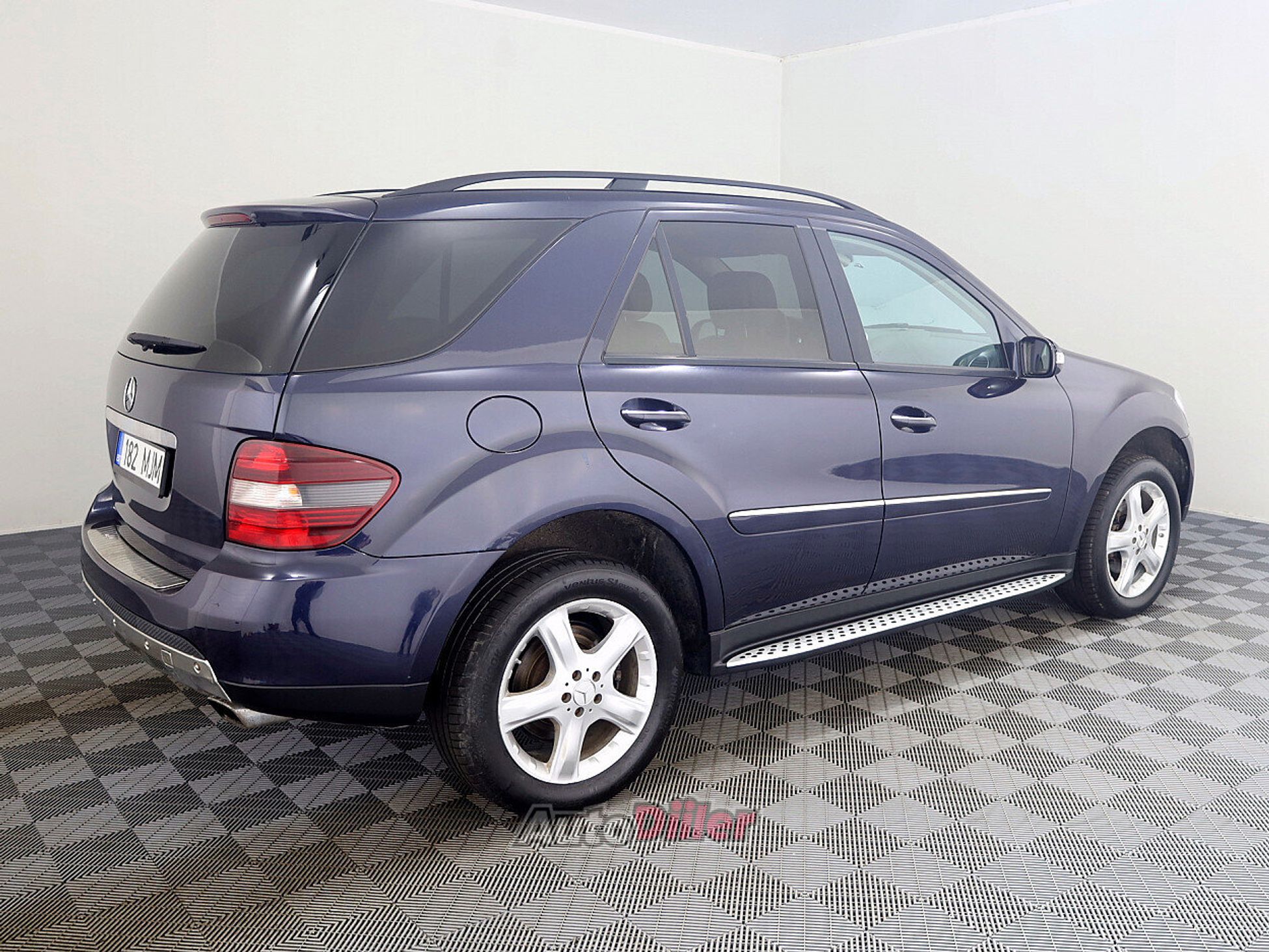 Mercedes-Benz ML 350 3.5 200kW 2007, photo 3/7