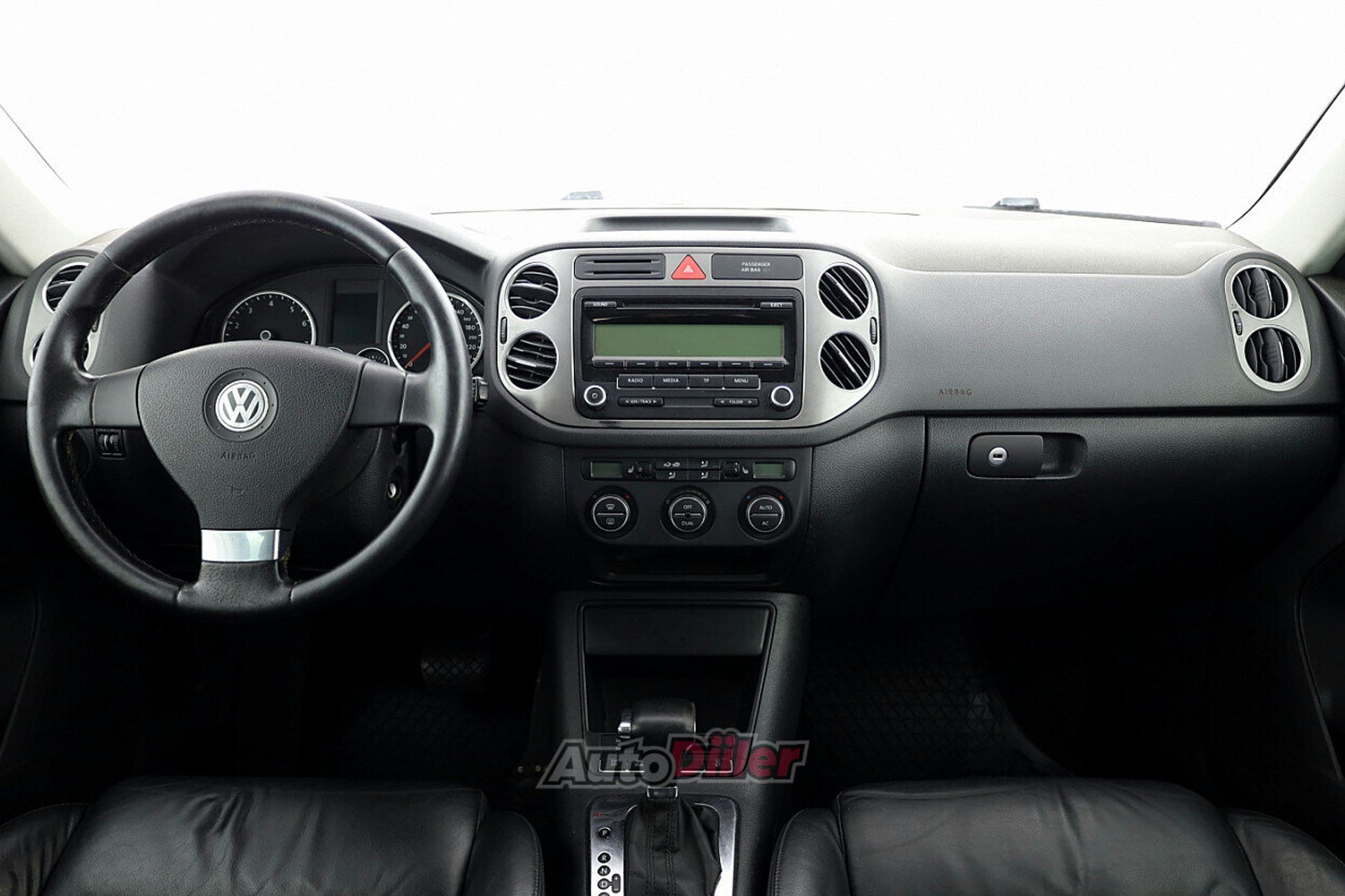 Volkswagen Tiguan 2.0 125kW 2009, kuva 5/8