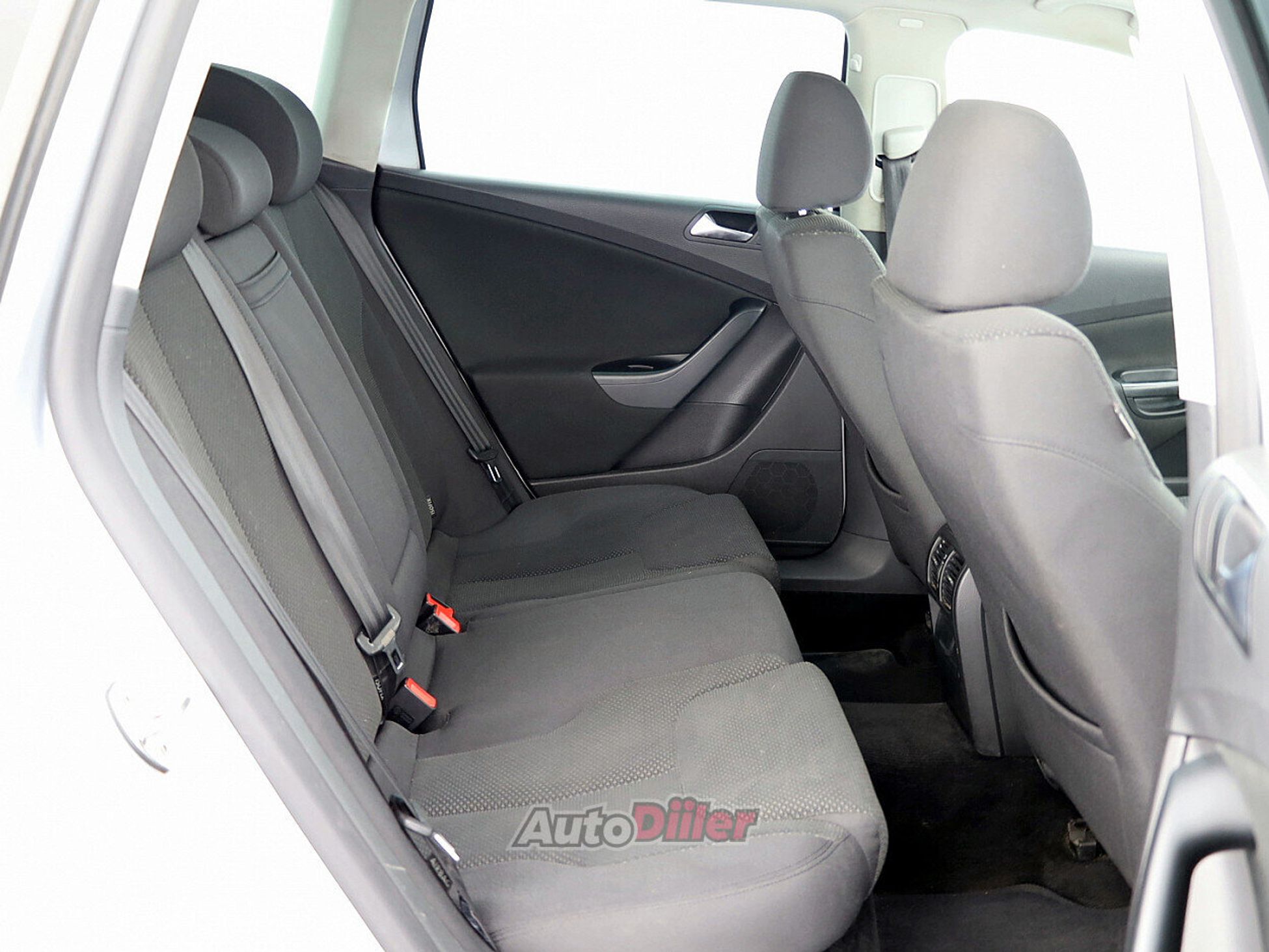 Volkswagen Passat 2.0 103kW 2010, photo 7/7