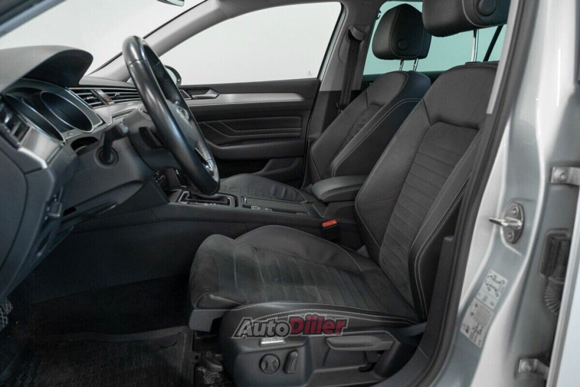Volkswagen Passat 1.5 110kW 2022, photo 7/10