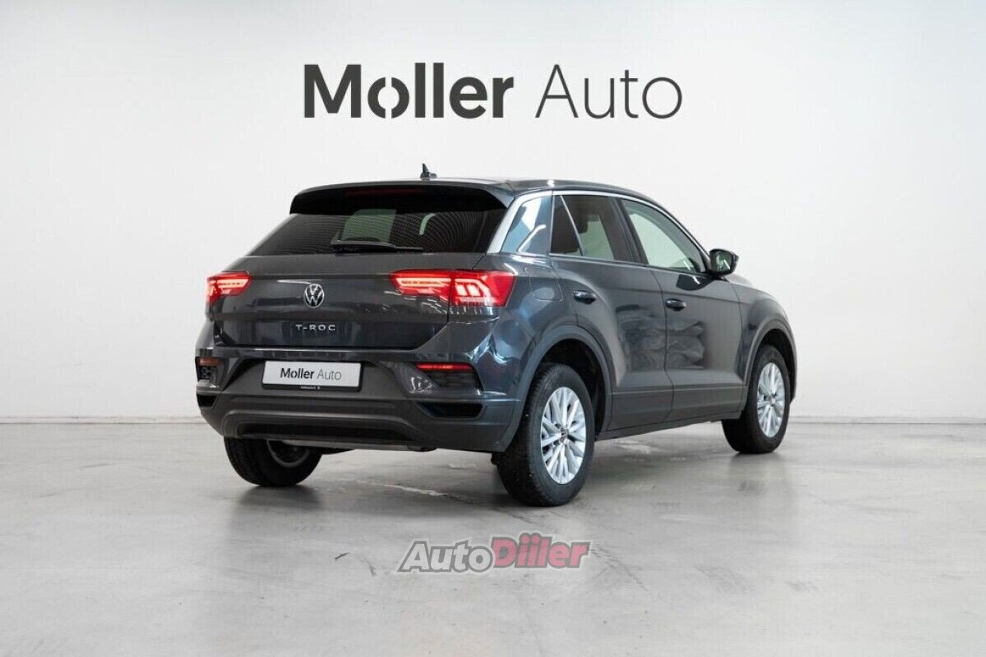 Volkswagen T-Roc 1.5 110kW 2021, photo 3/10