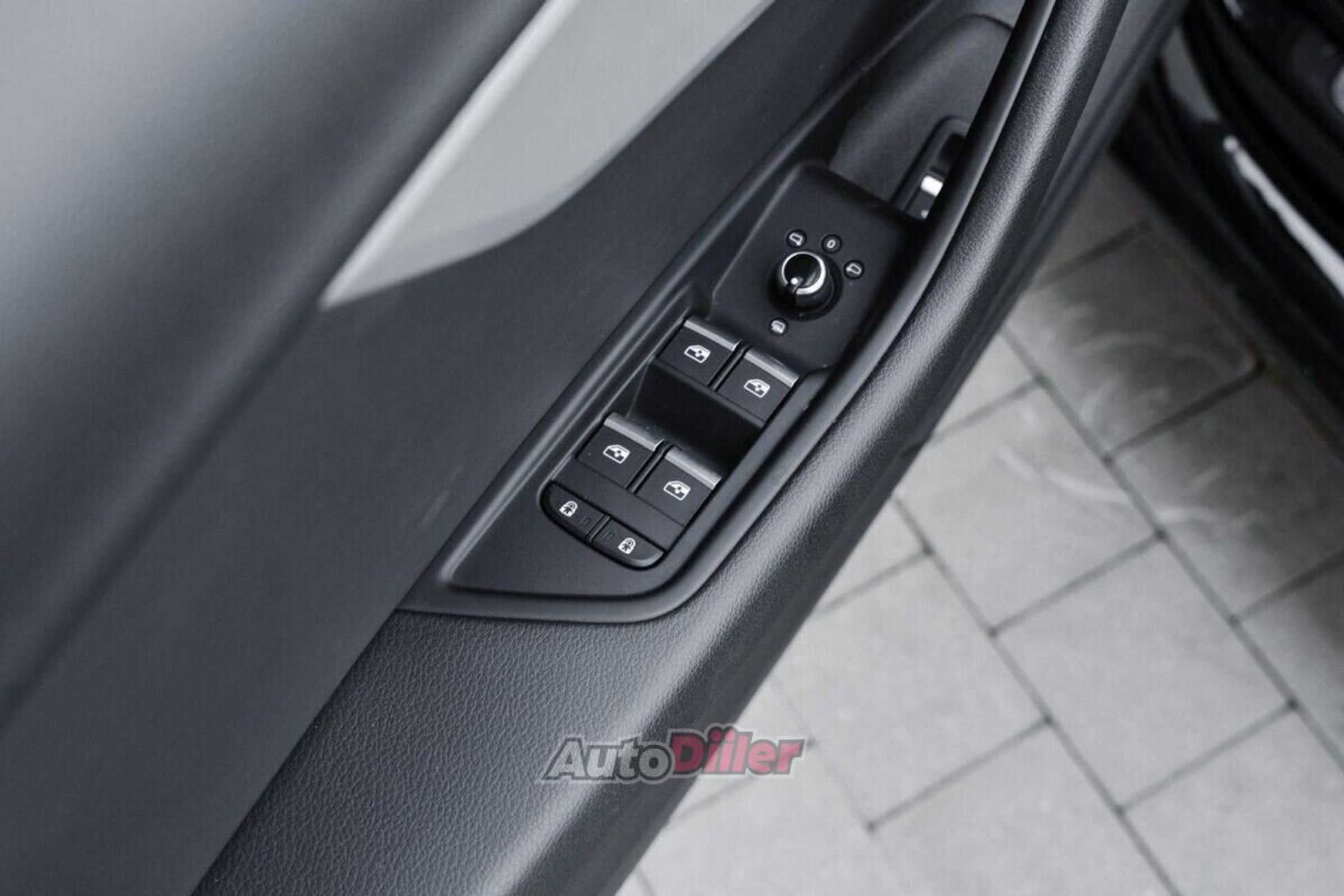 Audi A4 2.0 110kW 2024, kuva 7/10