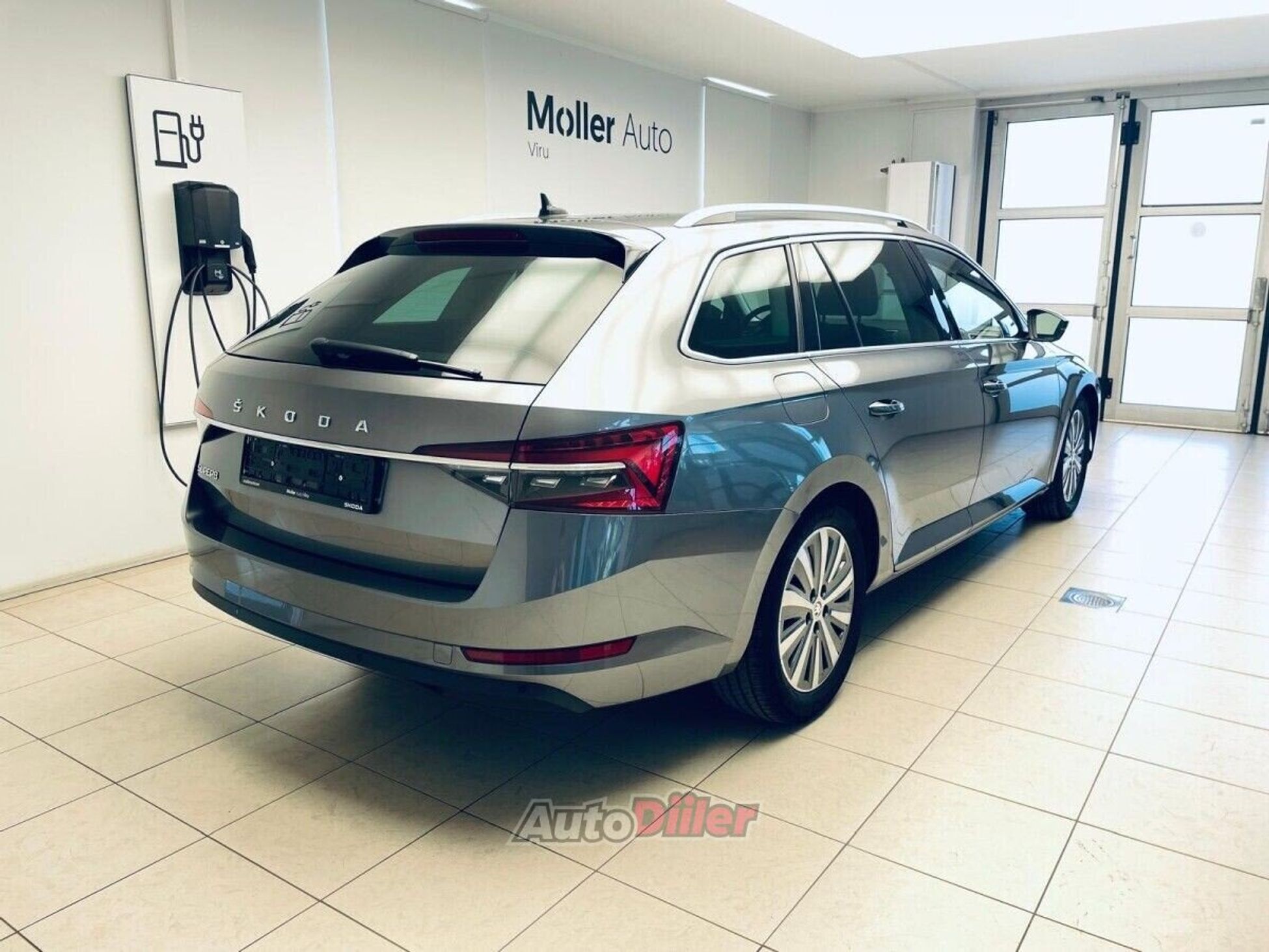 Skoda Superb 2.0 110kW 2023, kuva 4/10