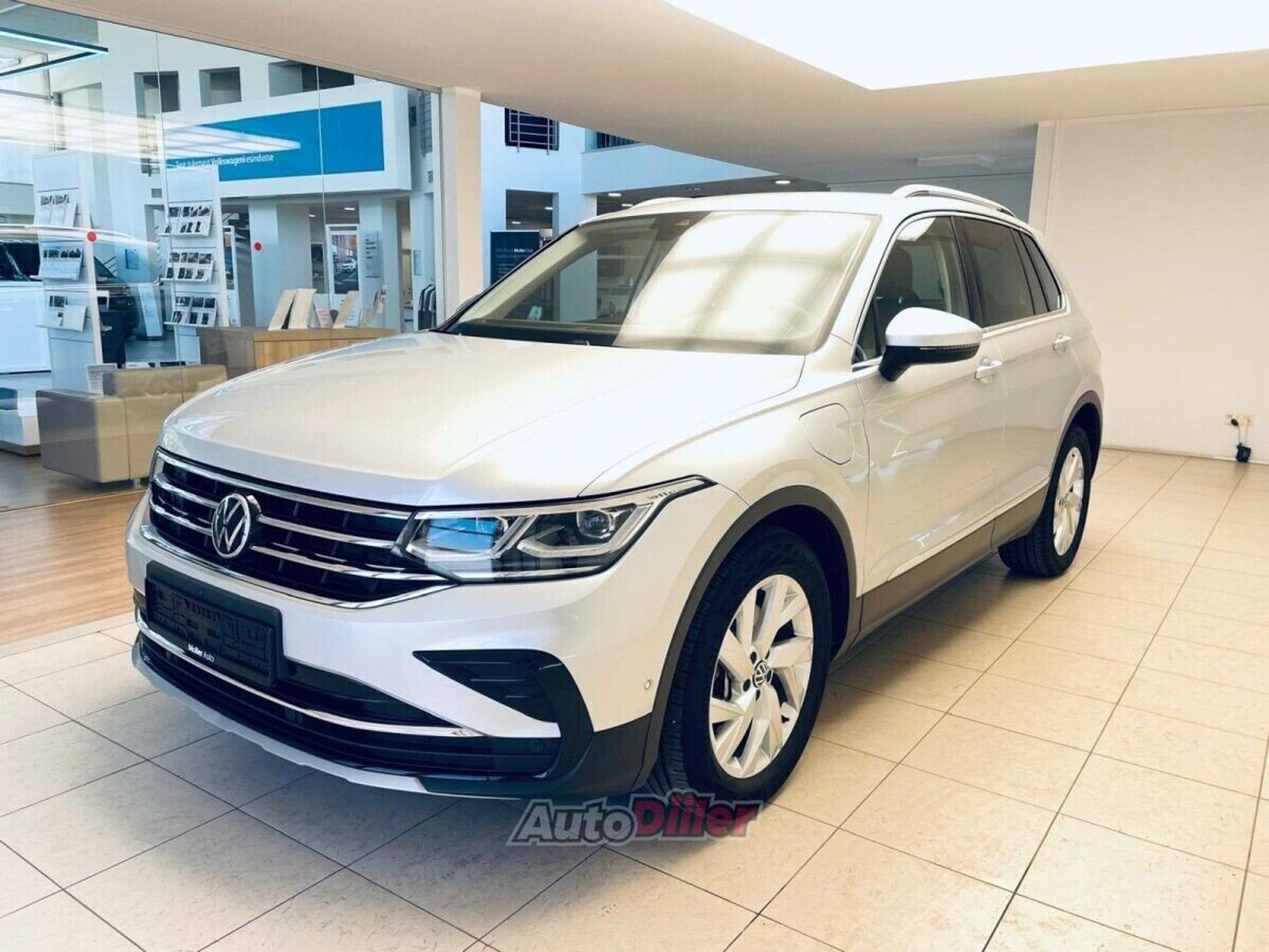 Volkswagen Tiguan 1.4 110kW 2021, photo 3/10