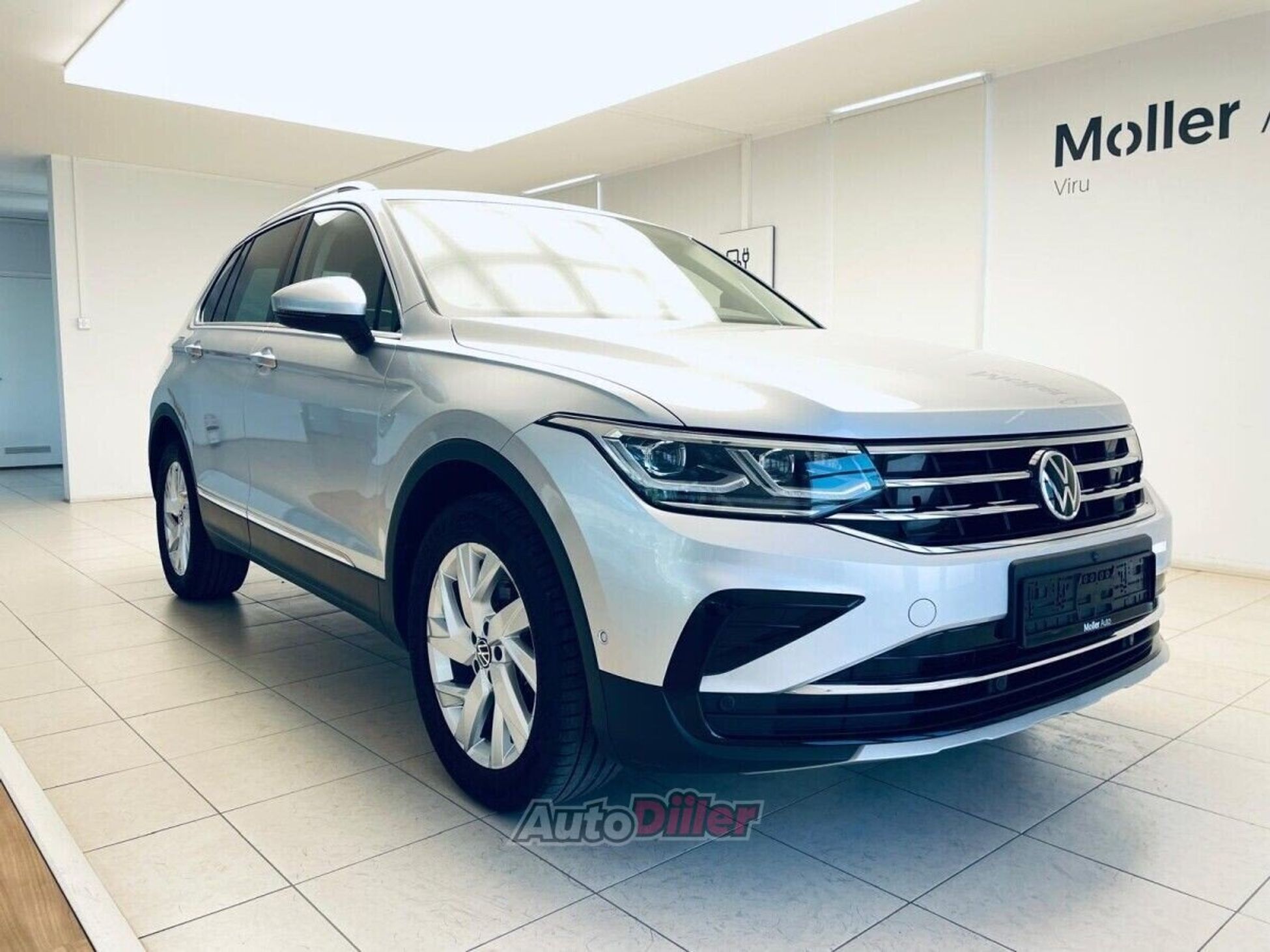 Volkswagen Tiguan 1.4 110kW 2021, photo 2/10