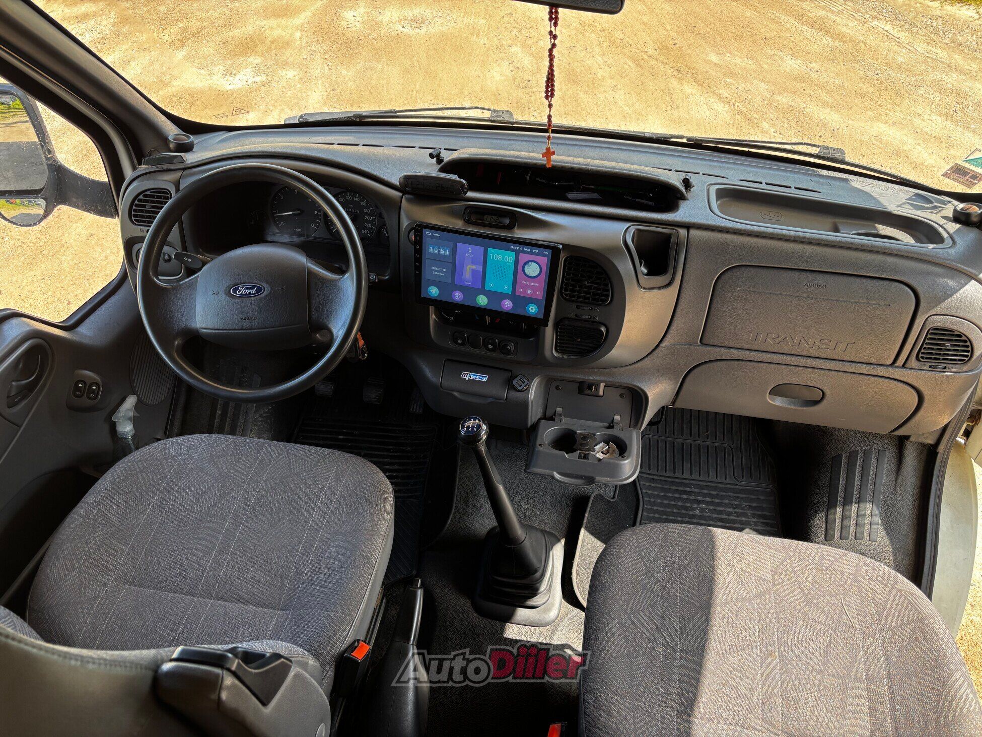 Ford Transit 2.4 92kW 2003, kuva 5/10