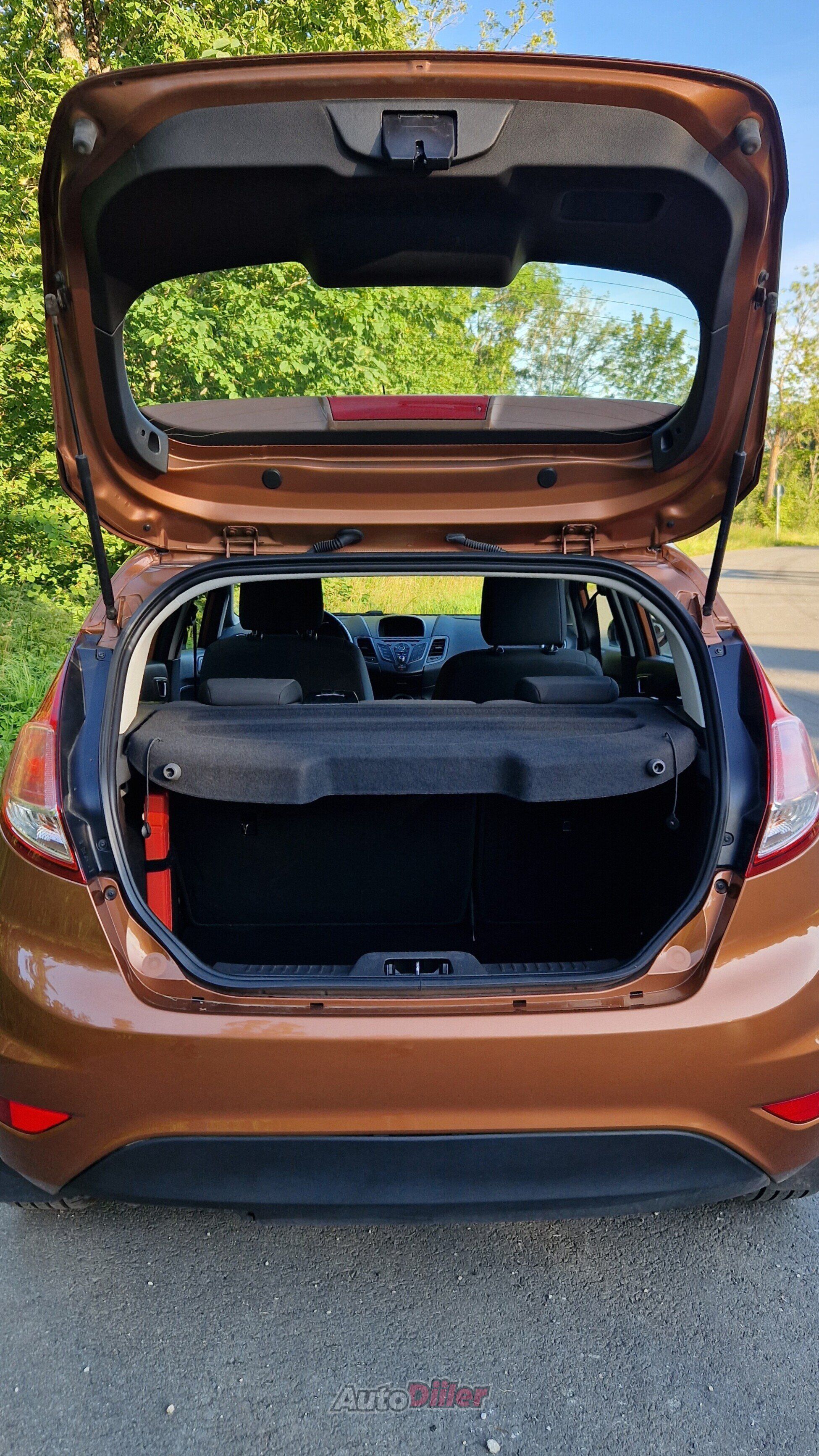 Ford Fiesta 1.2 60kW 2016, photo 7/10