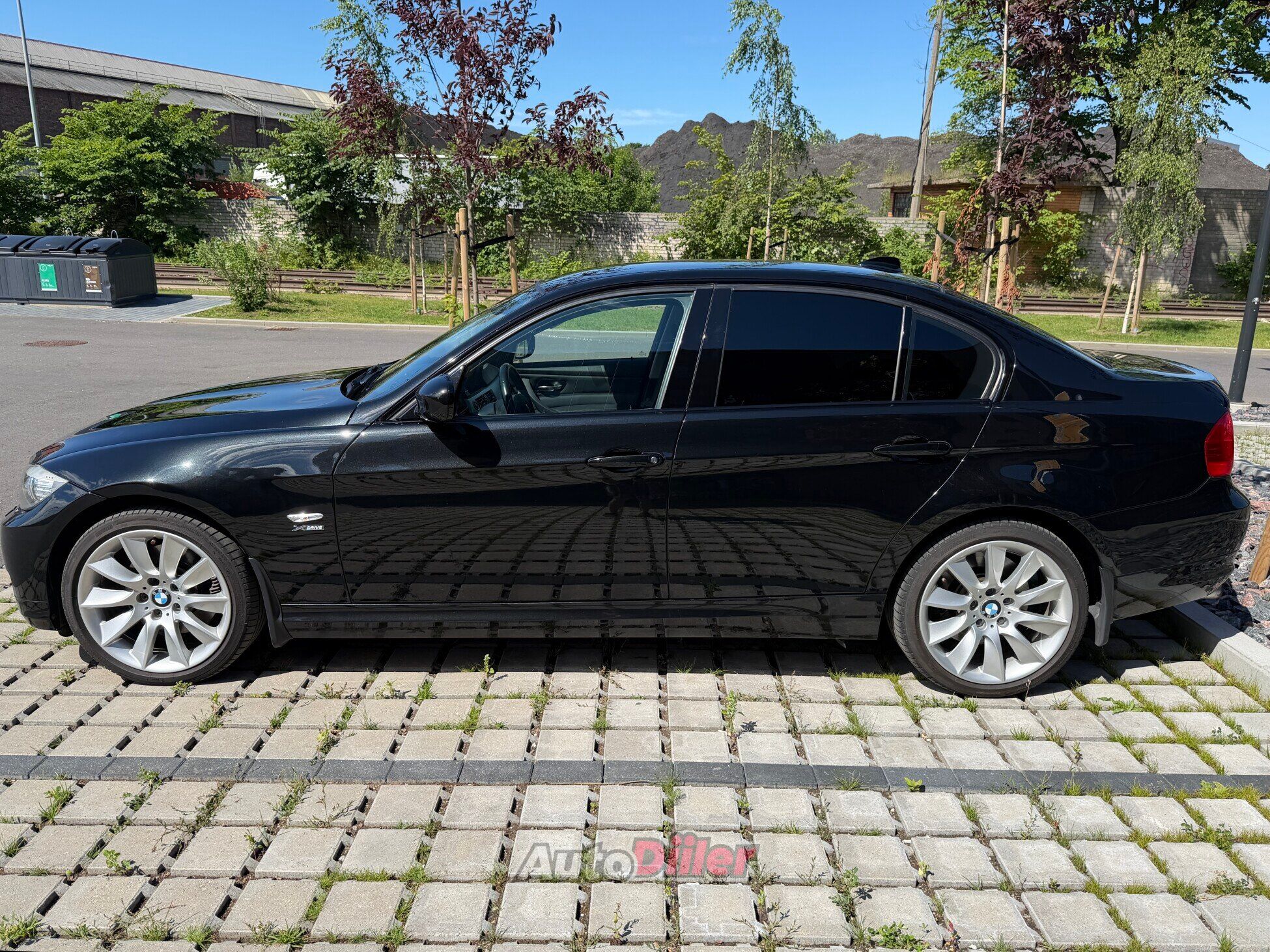 BMW 330 3.0 200kW 2010, kuva 4/10