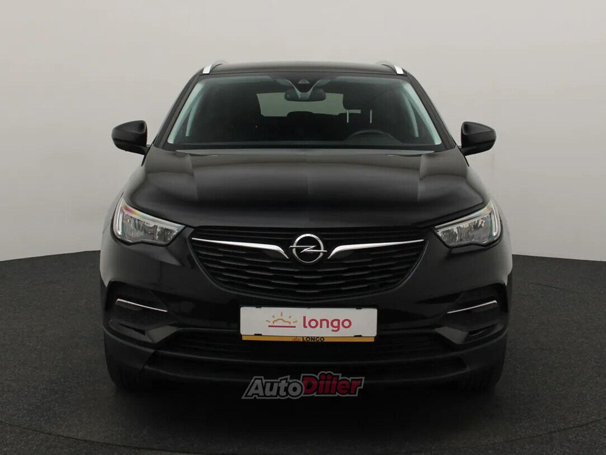 Opel Grandland X Business + 1.2 96kW 2019, photo 3/10