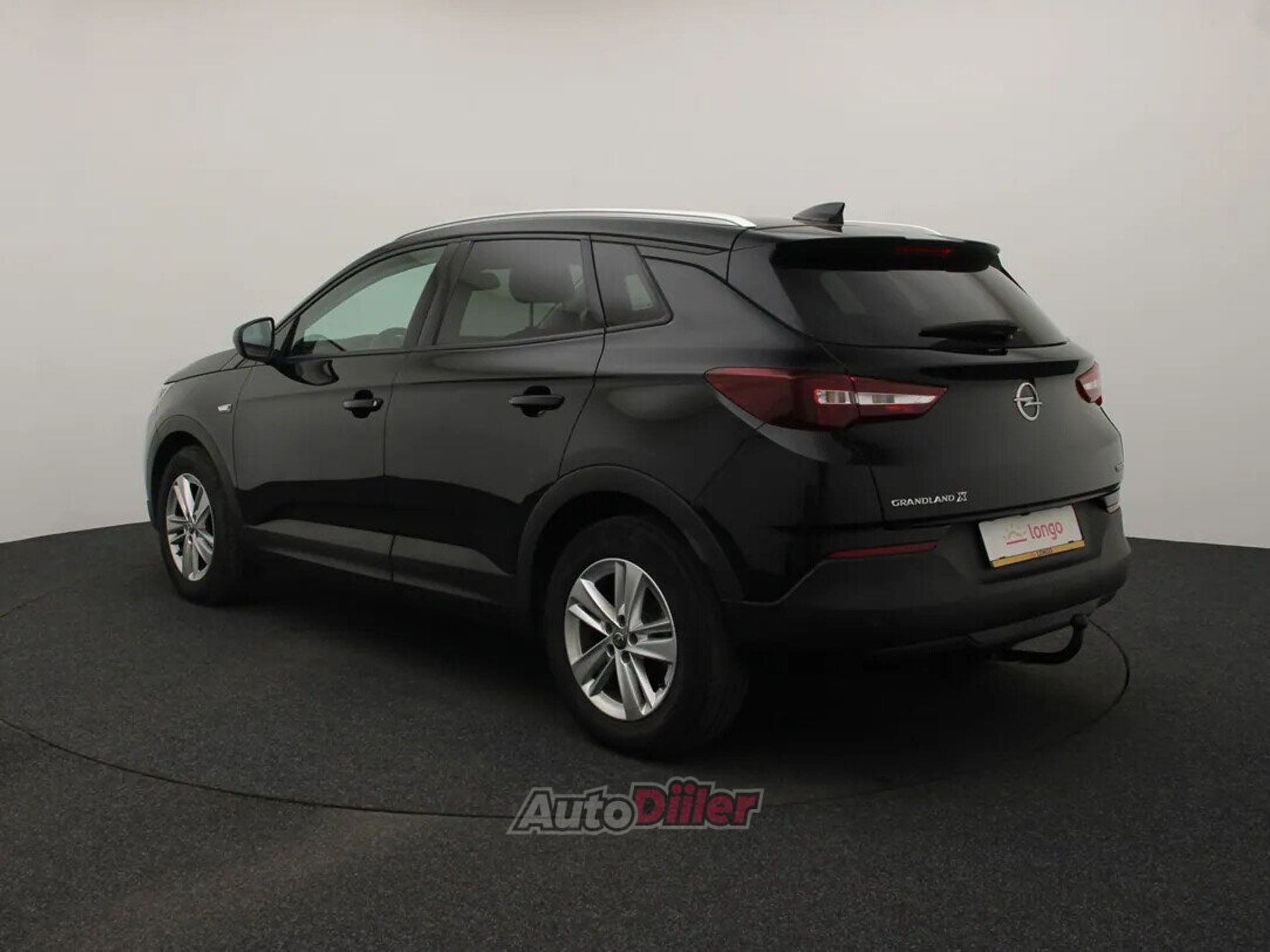 Opel Grandland X Business + 1.2 96kW 2019, photo 7/10