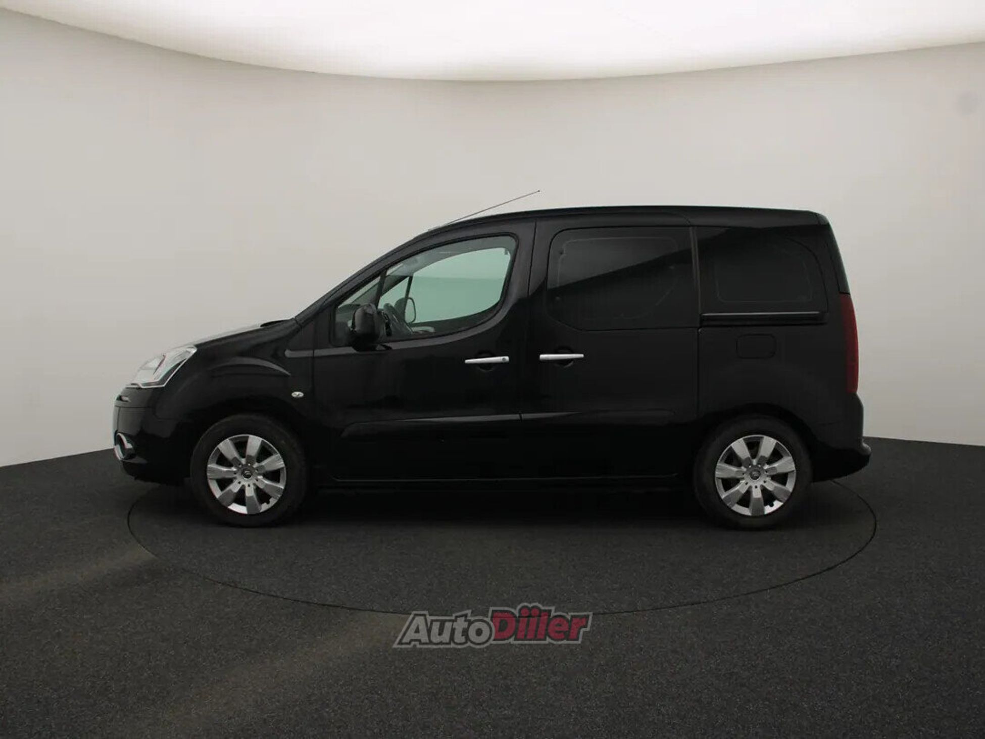 Citroen Berlingo Tendance 1.6 72kW 2014, kuva 6/10