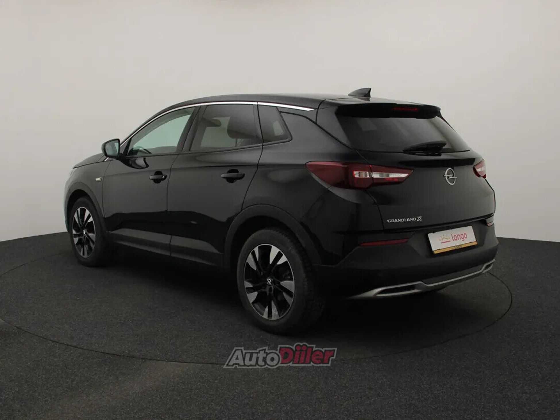 Opel Grandland 2020, kuva 7/10