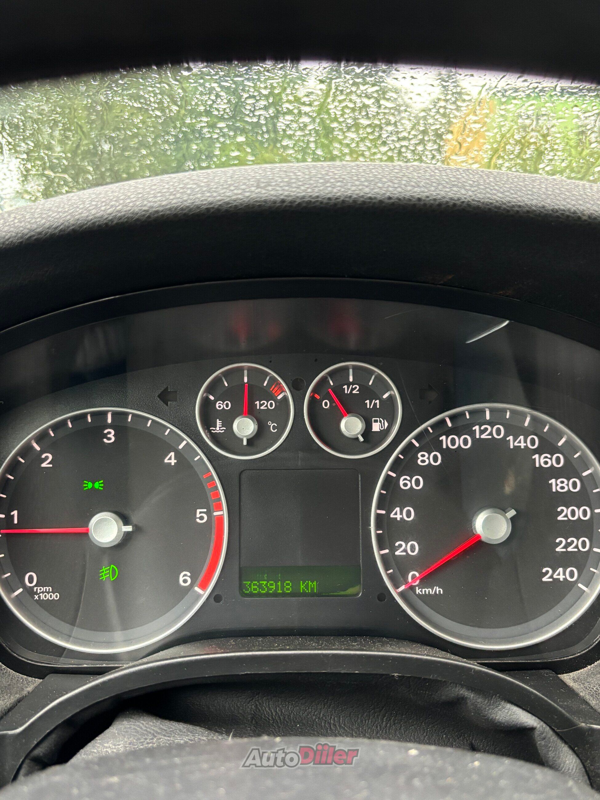 Ford Focus 66kW 2007, kuva 7/7