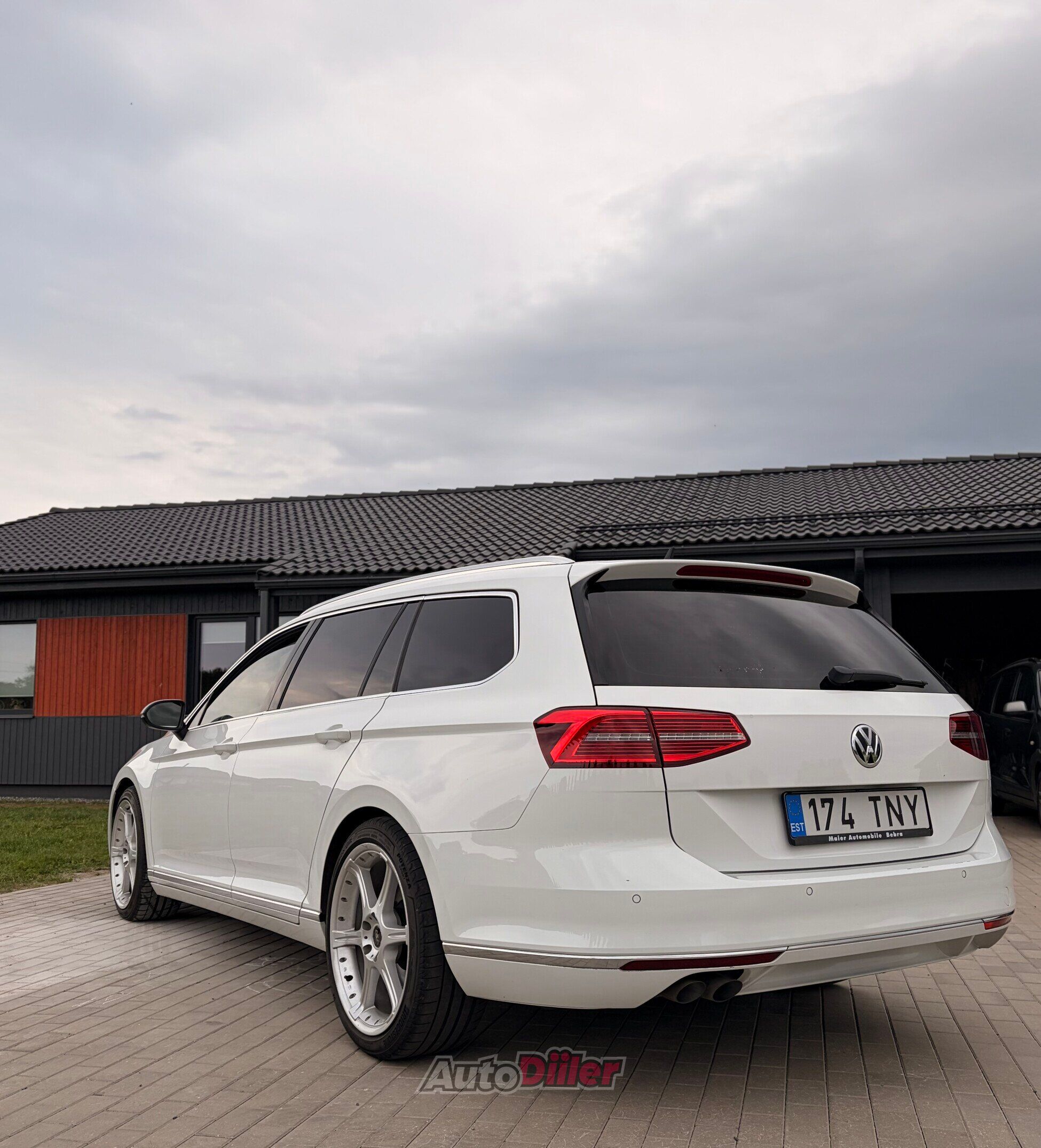 Volkswagen Passat Variant 2.0 140kW 2015, photo 4/9
