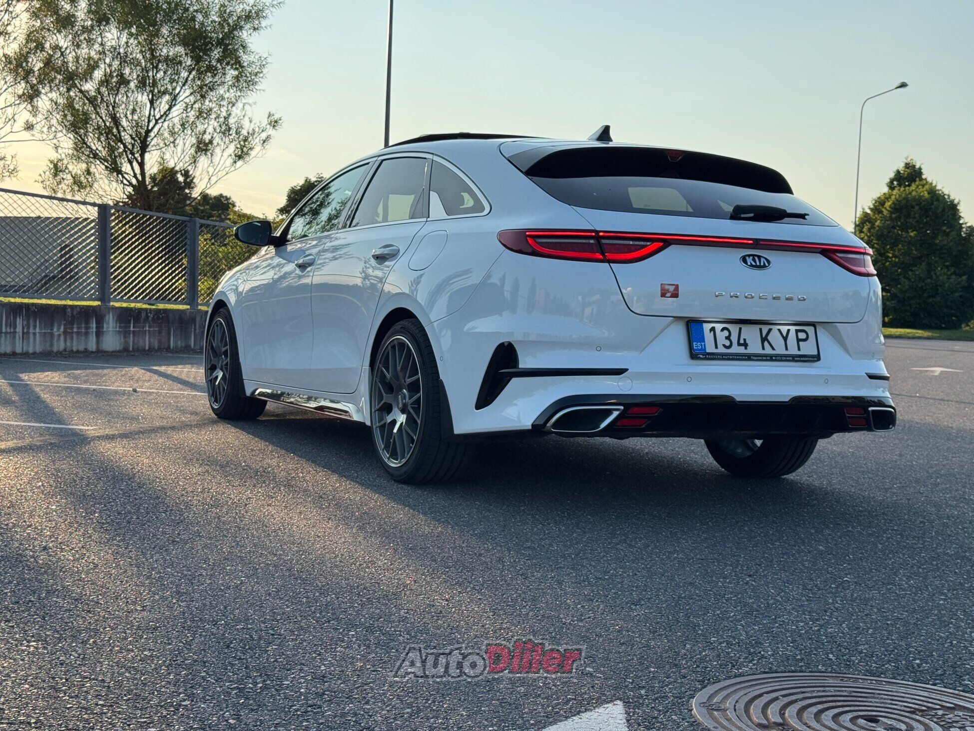 Kia pro cee'd / ProCeed GT TX 1.6 150kW 2020, photo 4/10
