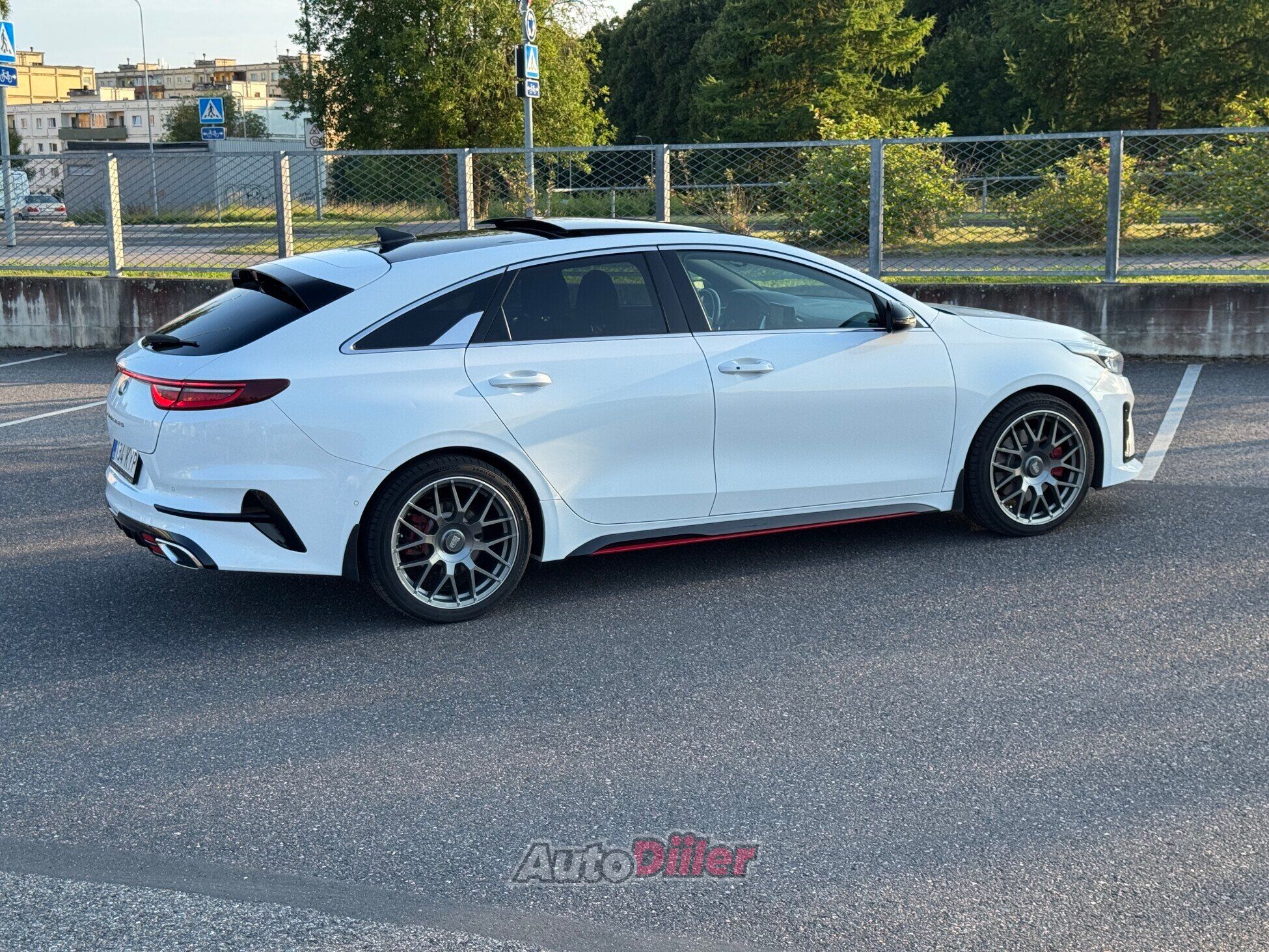 Kia pro cee'd / ProCeed GT TX 1.6 150kW 2020, photo 6/10