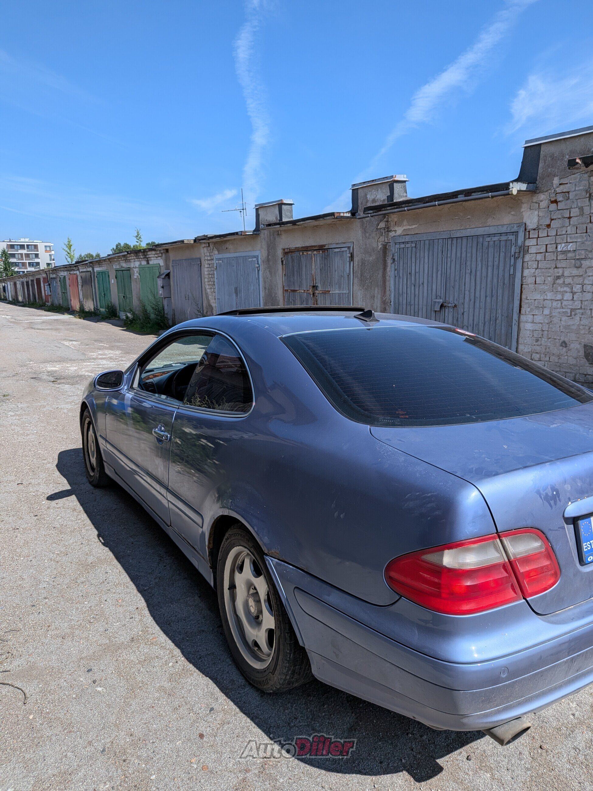 Mercedes-Benz CLK 320 3.2 160kW 1999, kuva 3/6