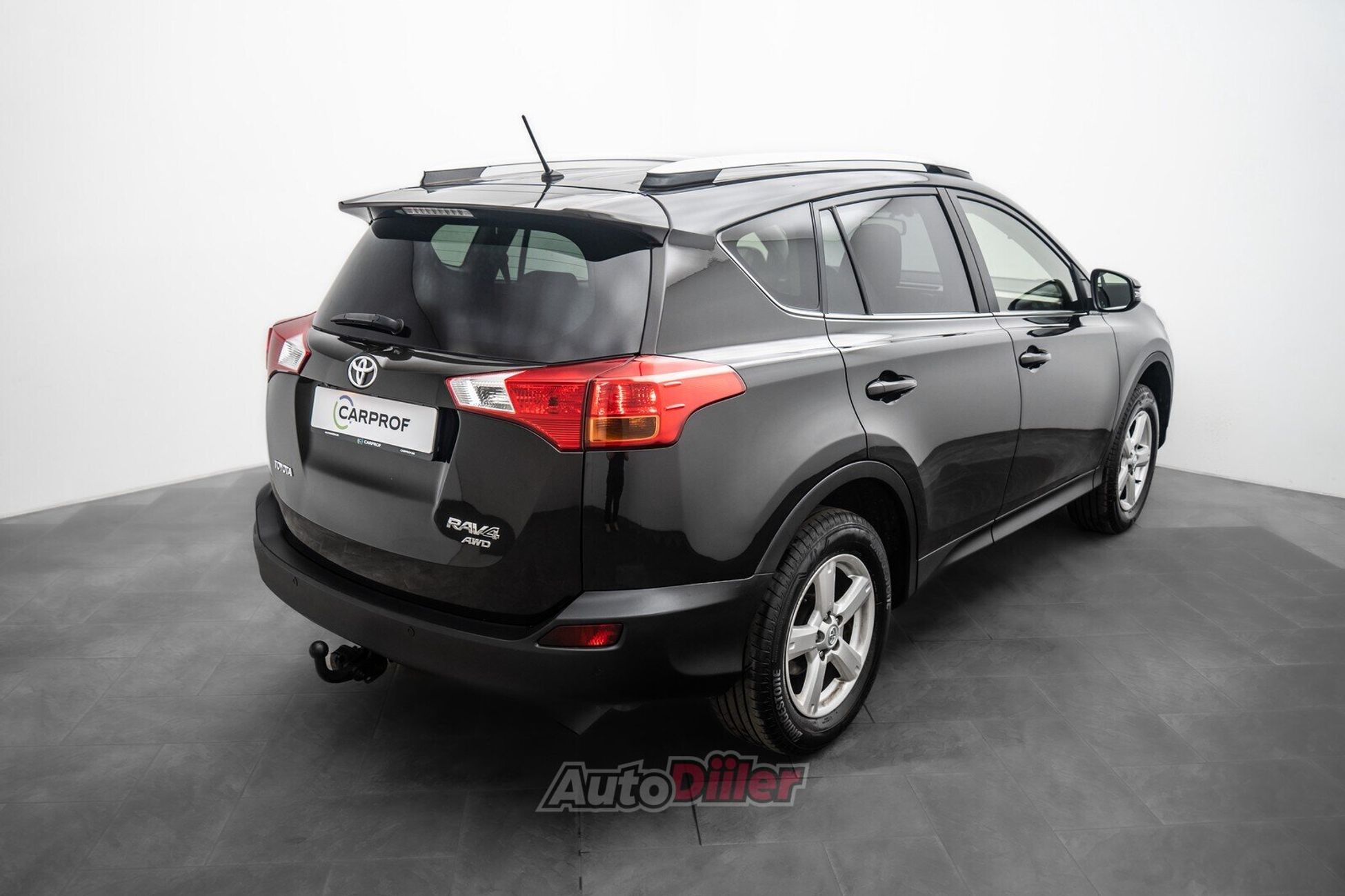 Toyota RAV4 2.0 111kW 2015, photo 3/10