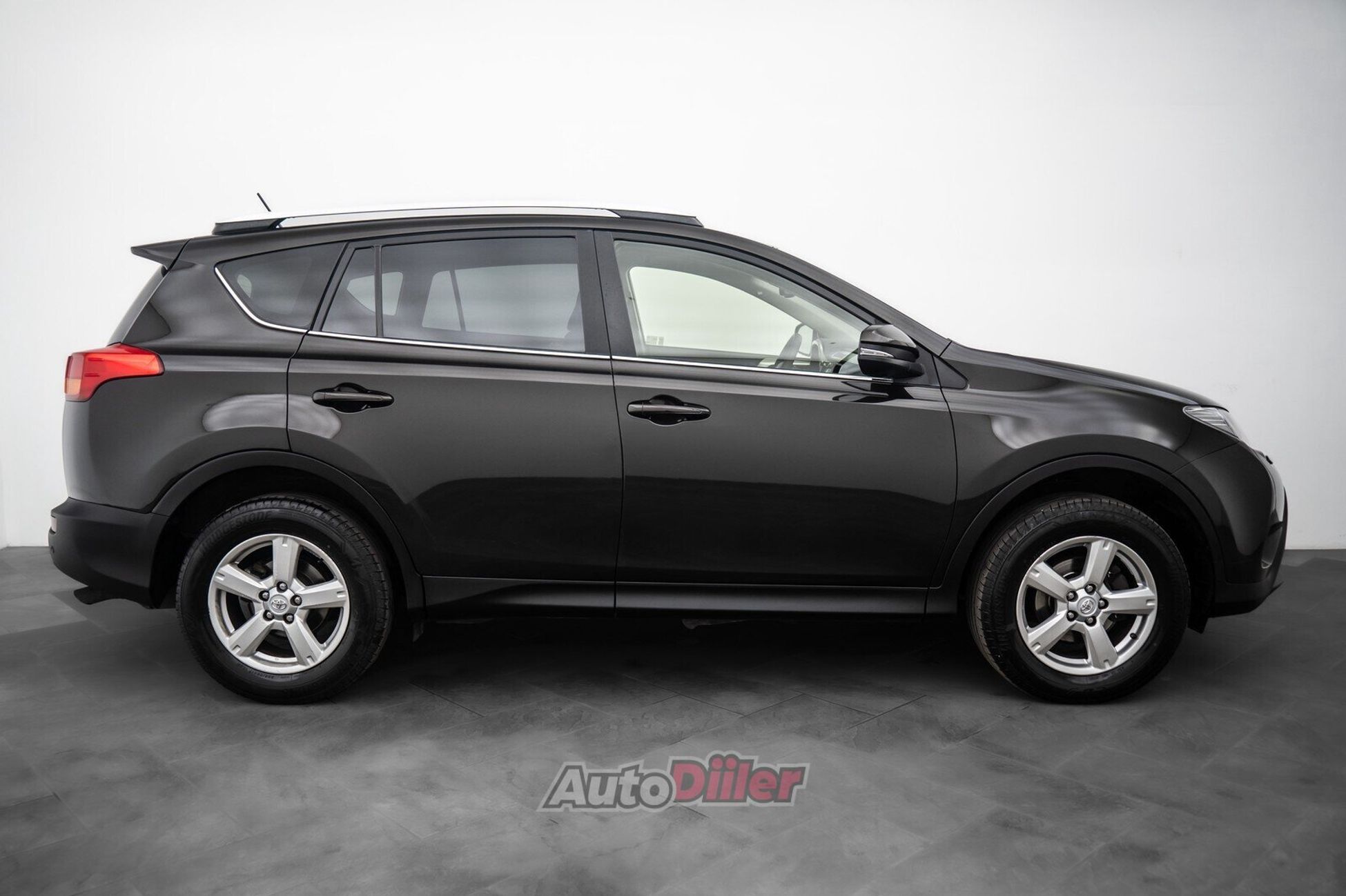 Toyota RAV4 2.0 111kW 2015, photo 6/10