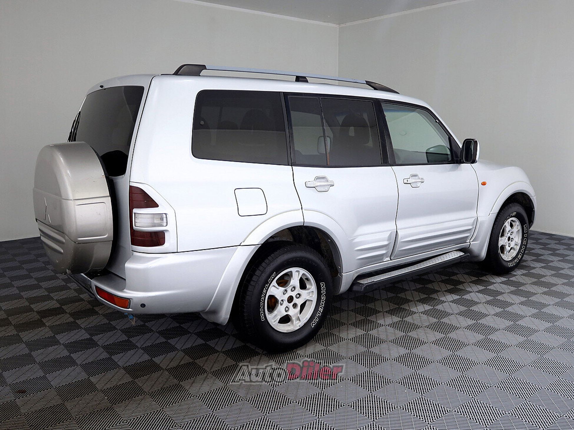 Mitsubishi Pajero 3.2 118kW 2002, photo 3/9
