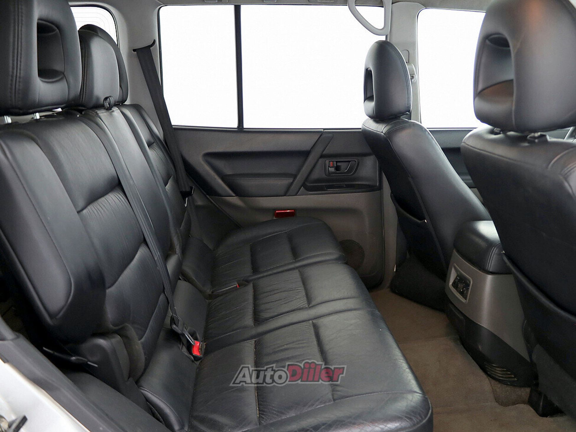 Mitsubishi Pajero 3.2 118kW 2002, photo 7/9