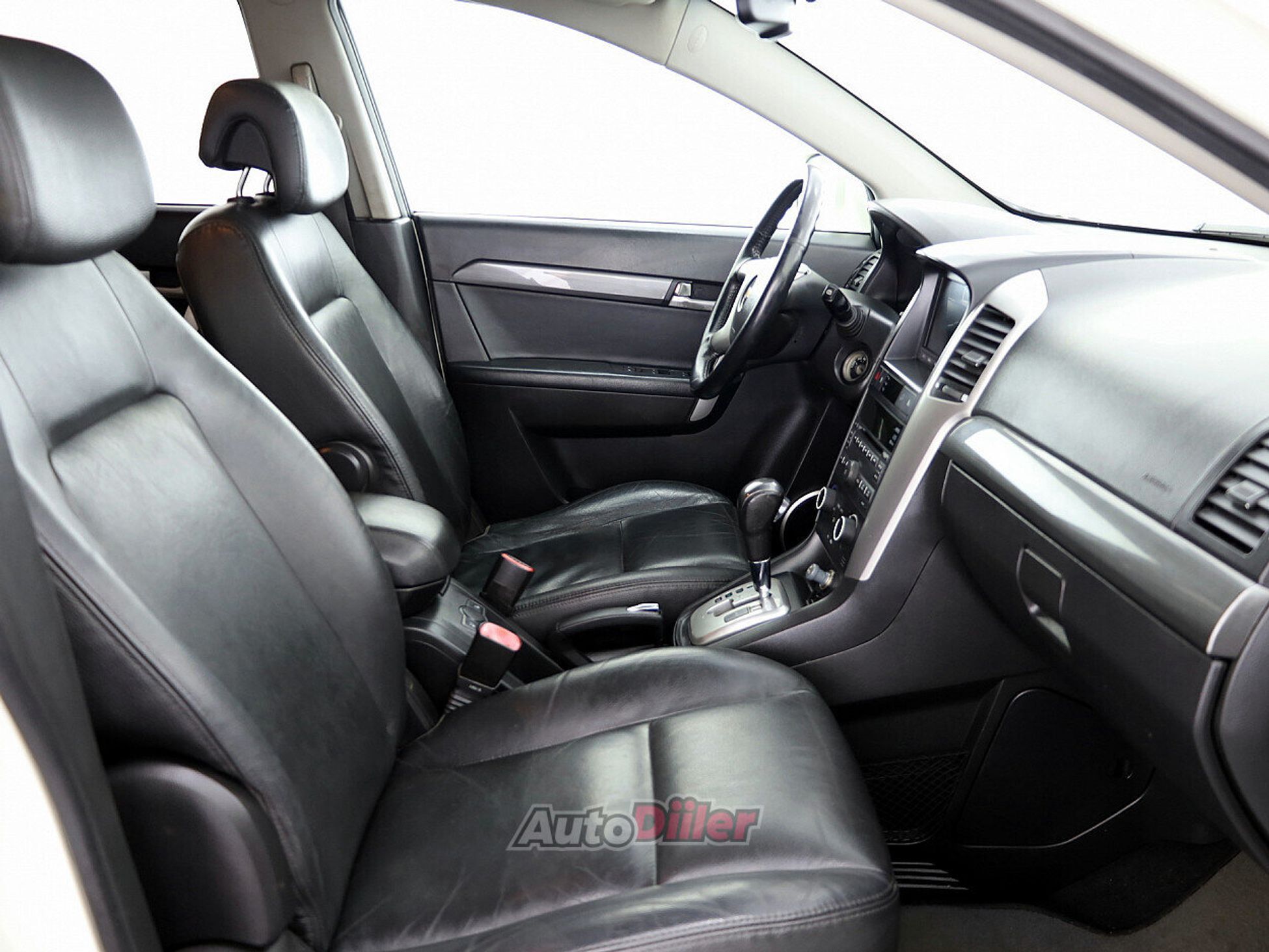 Chevrolet Captiva 2.0 110kW 2010, kuva 6/8
