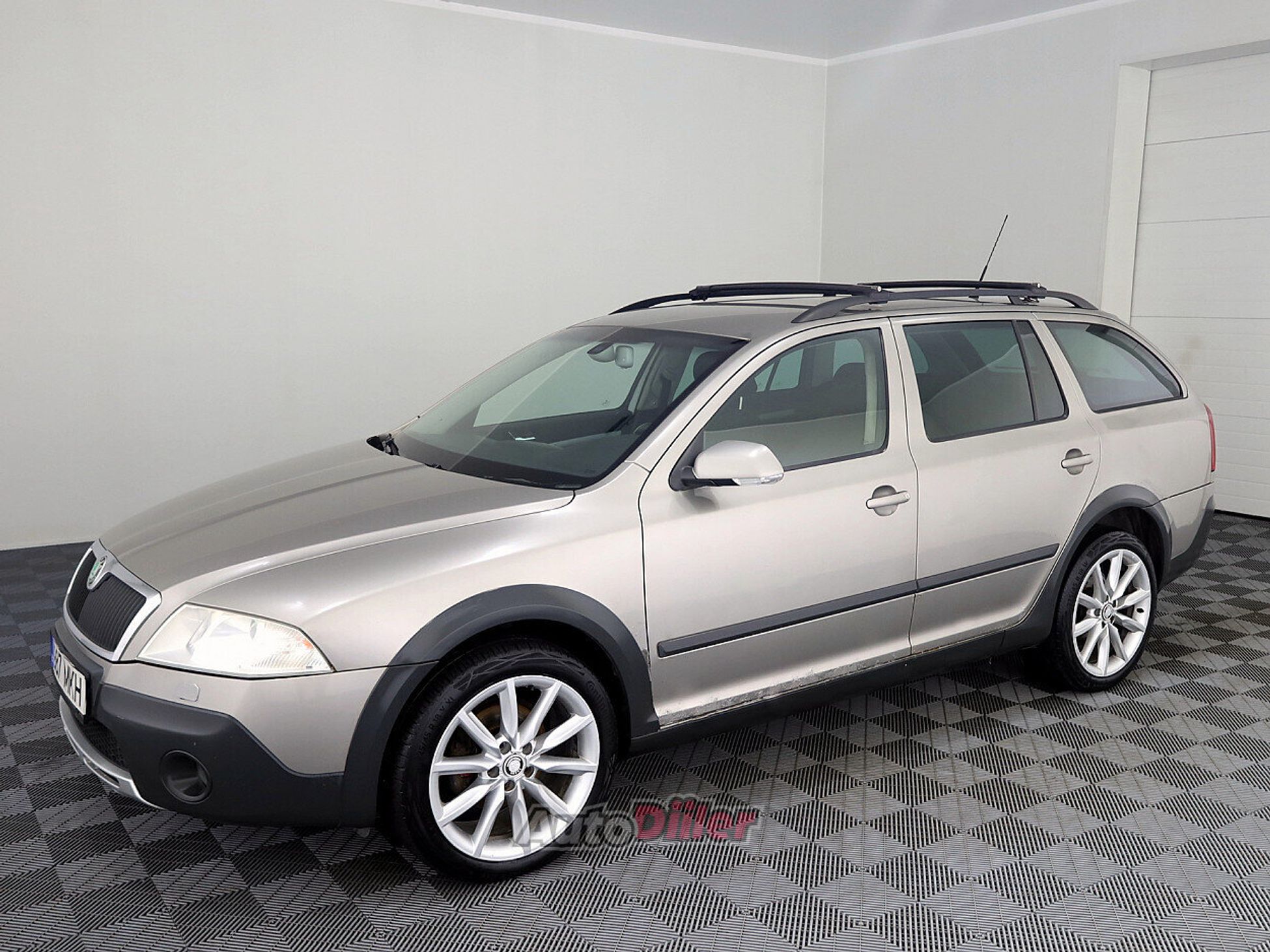 Skoda Octavia 2.0 103kW 2007, kuva 2/9