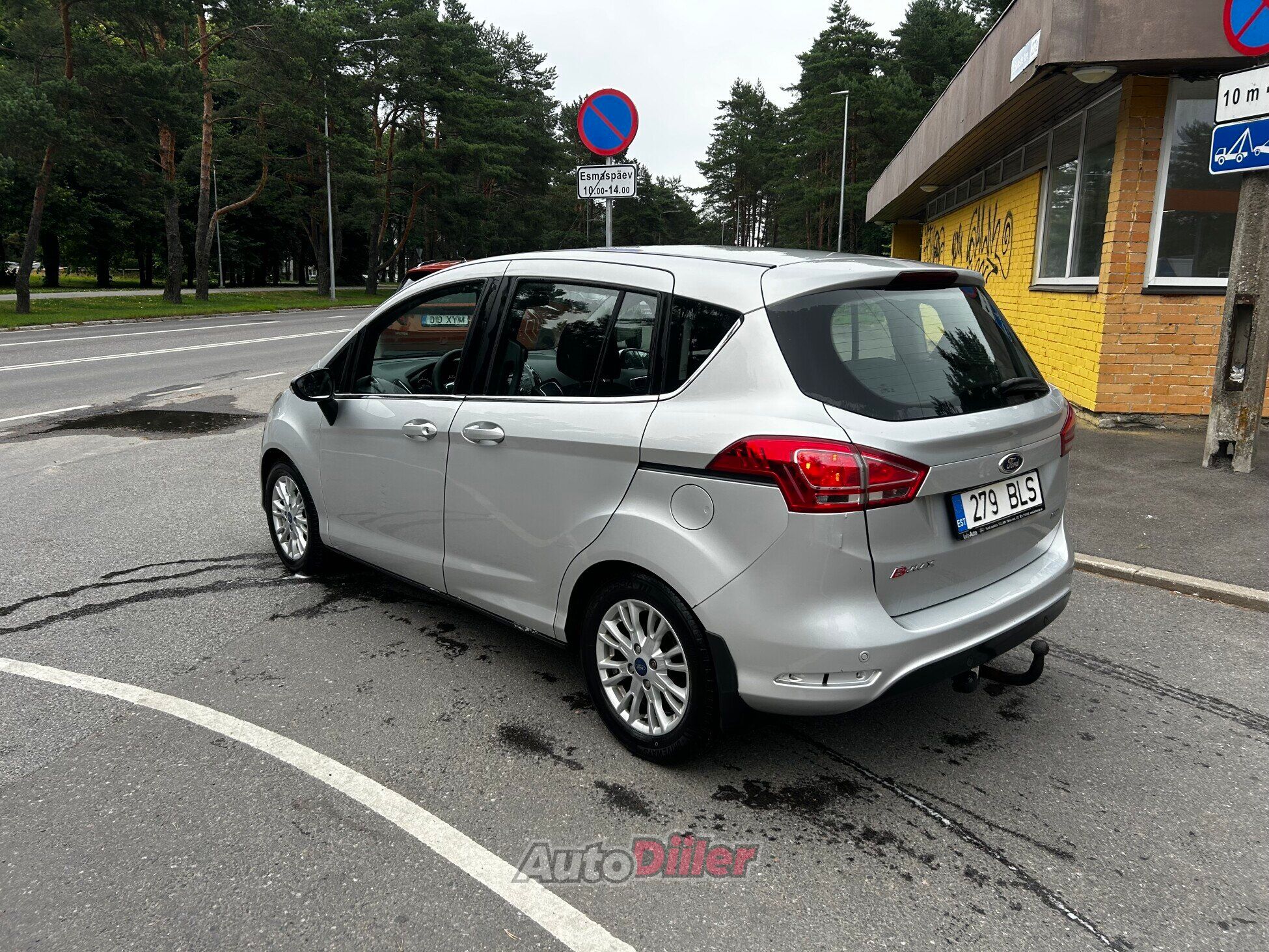Ford B-Max 1.0 92kW 2014, kuva 4/10