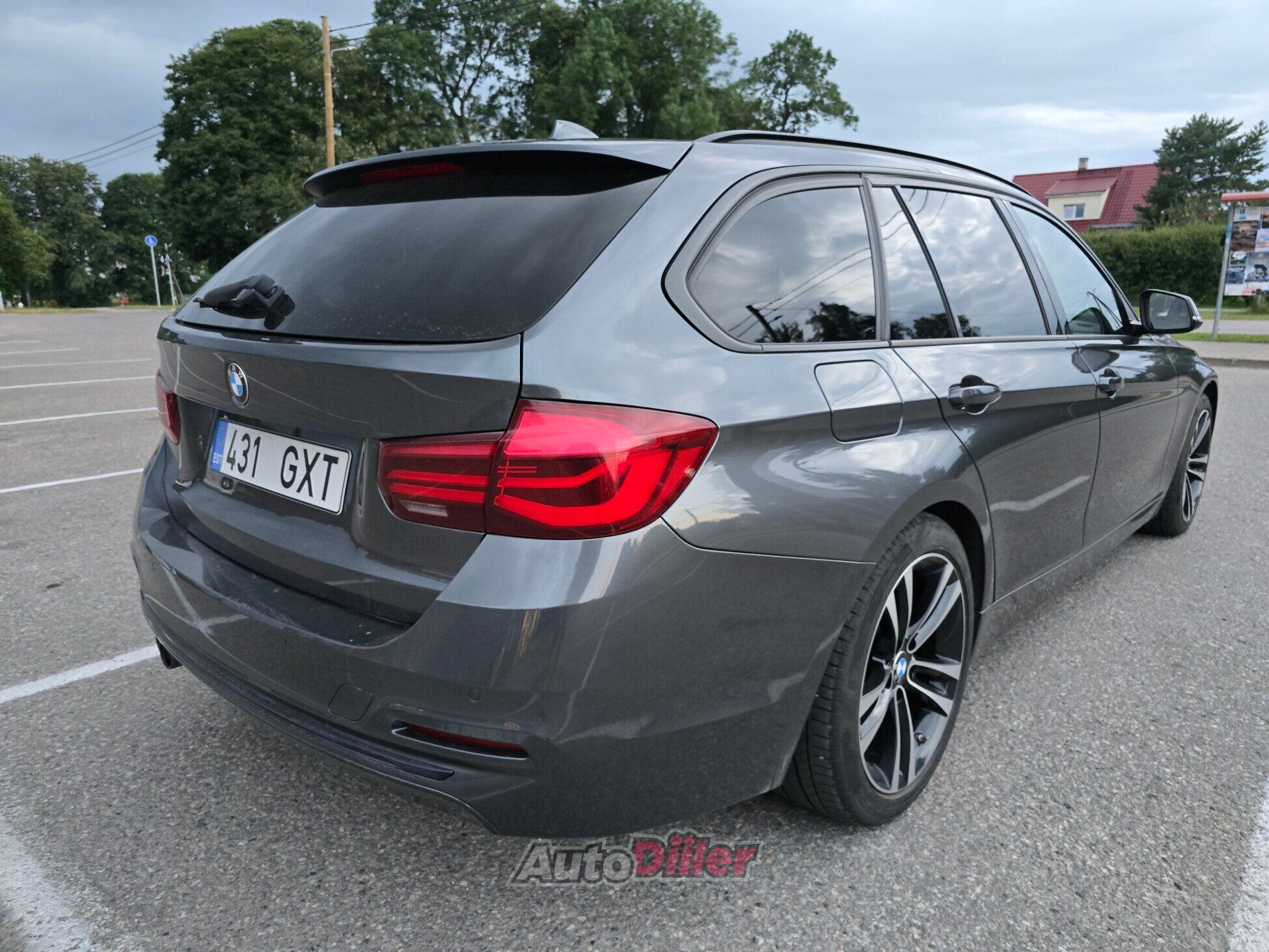 BMW 320 2.0 140kW 2017, photo 3/10