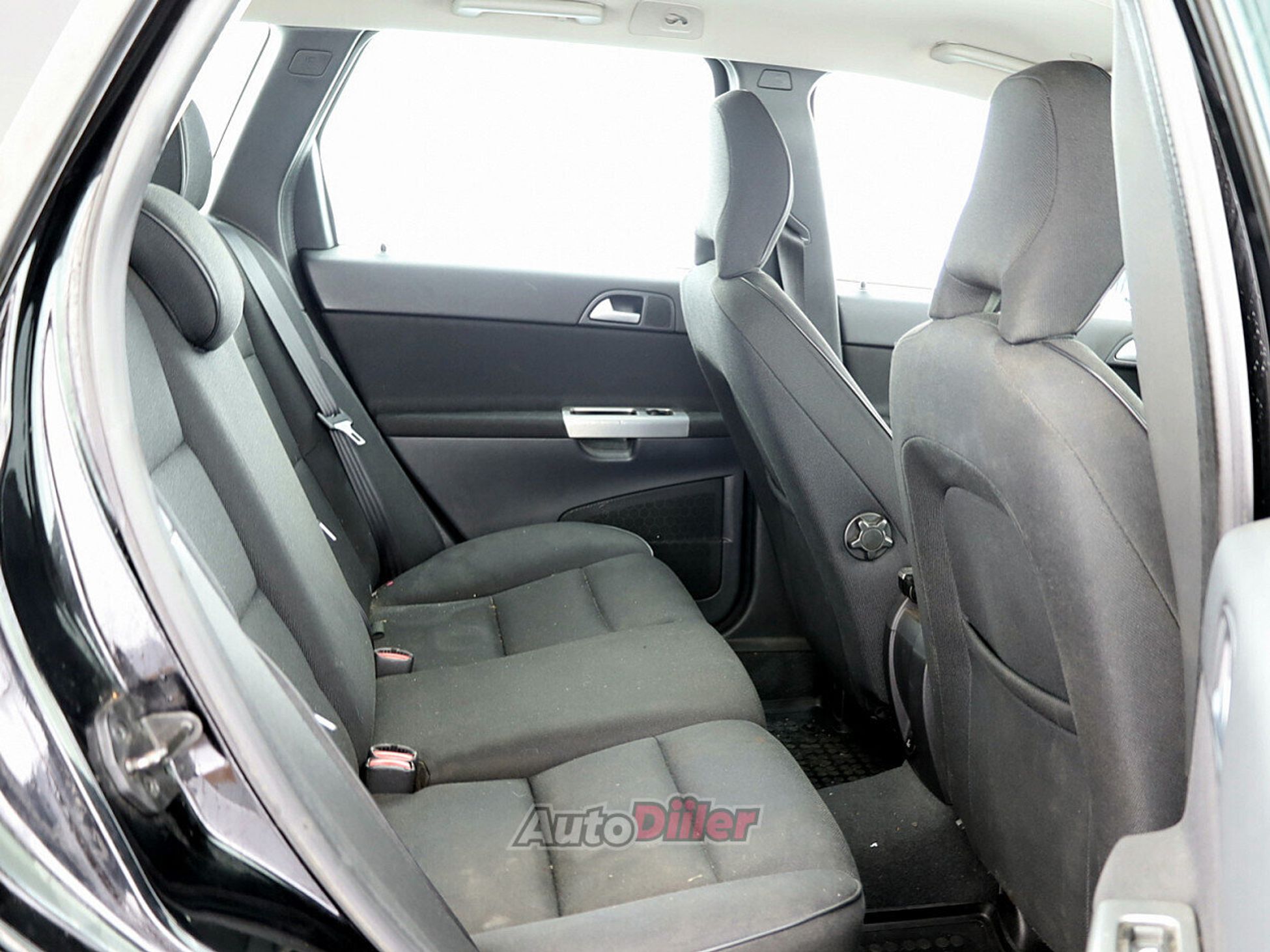 Volvo V50 2.0 100kW 2009, photo 7/7