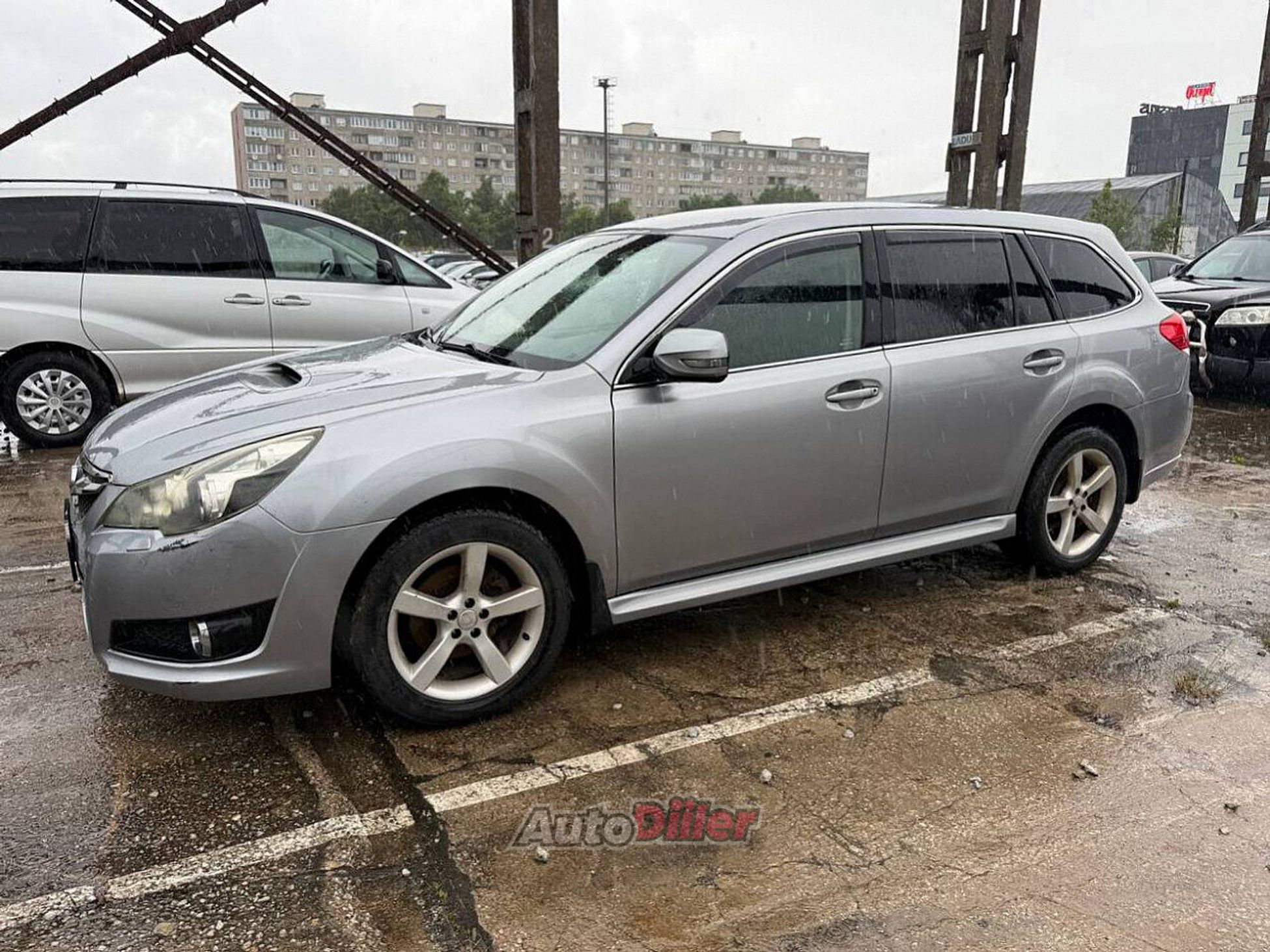 Subaru Legacy 2.0 110kW 2010, photo 2/7