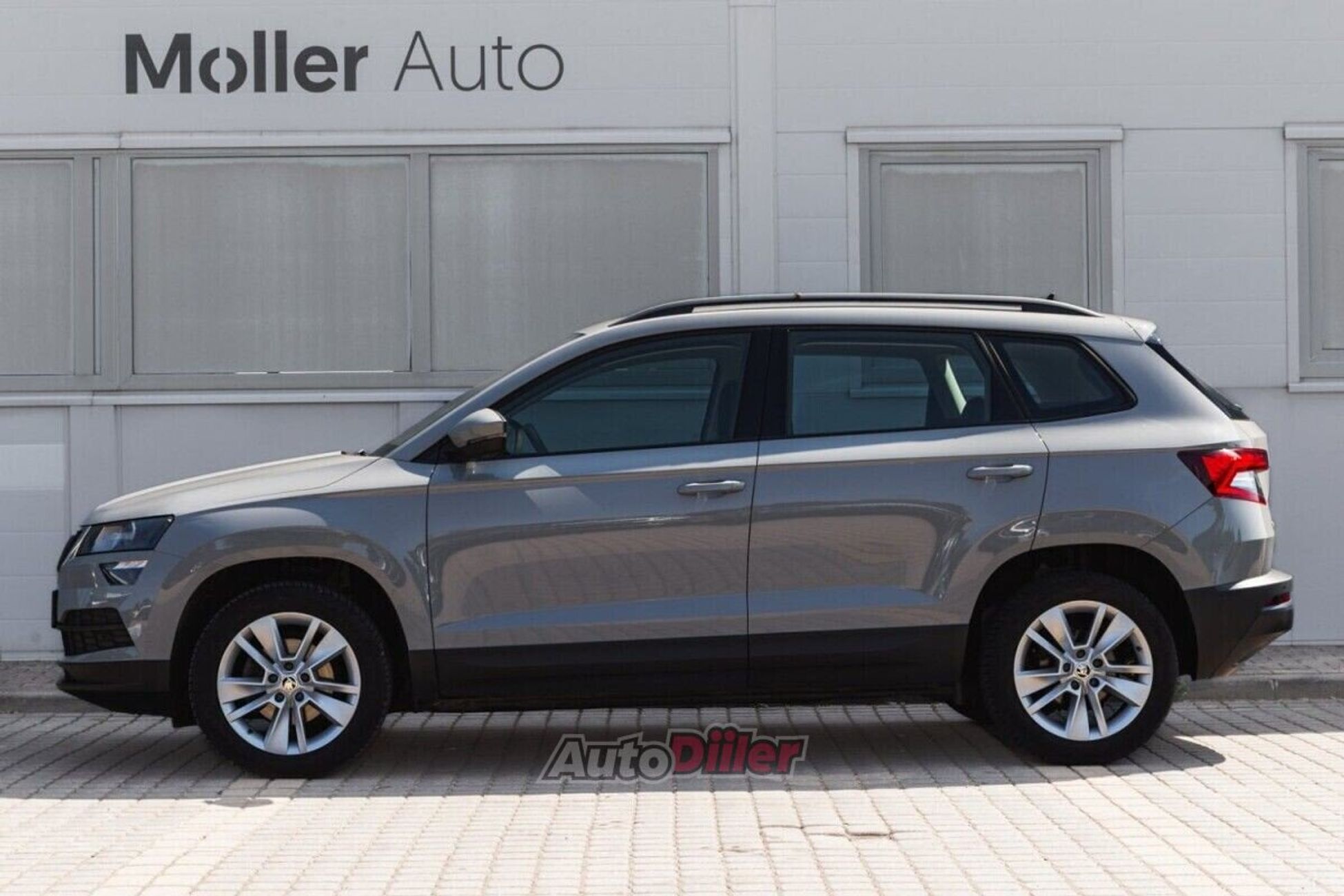 Skoda Karoq 1.5 110kW 2020, kuva 2/10