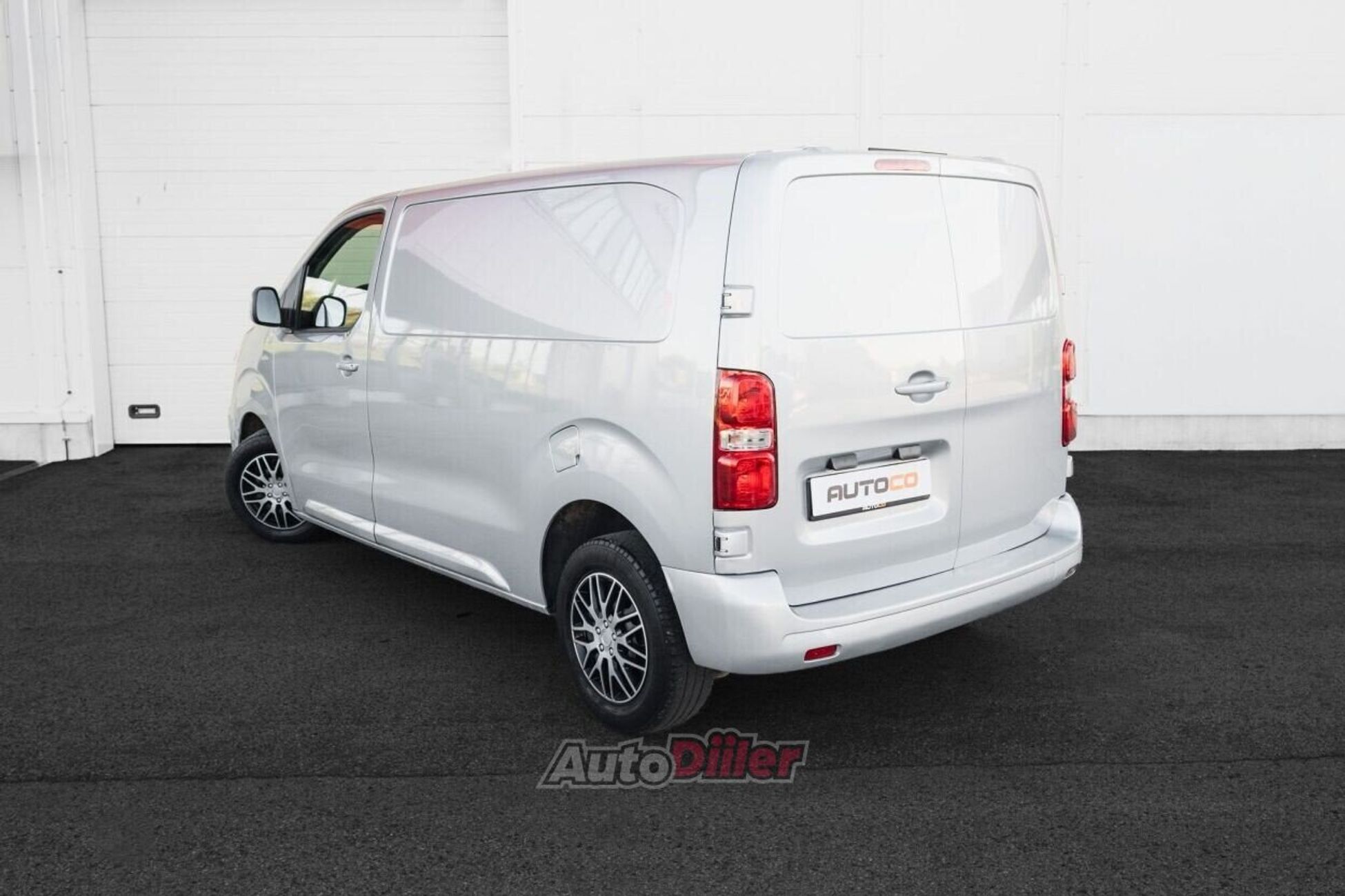 Peugeot Expert Premium L2 2.0 90kW 2020, photo 6/10