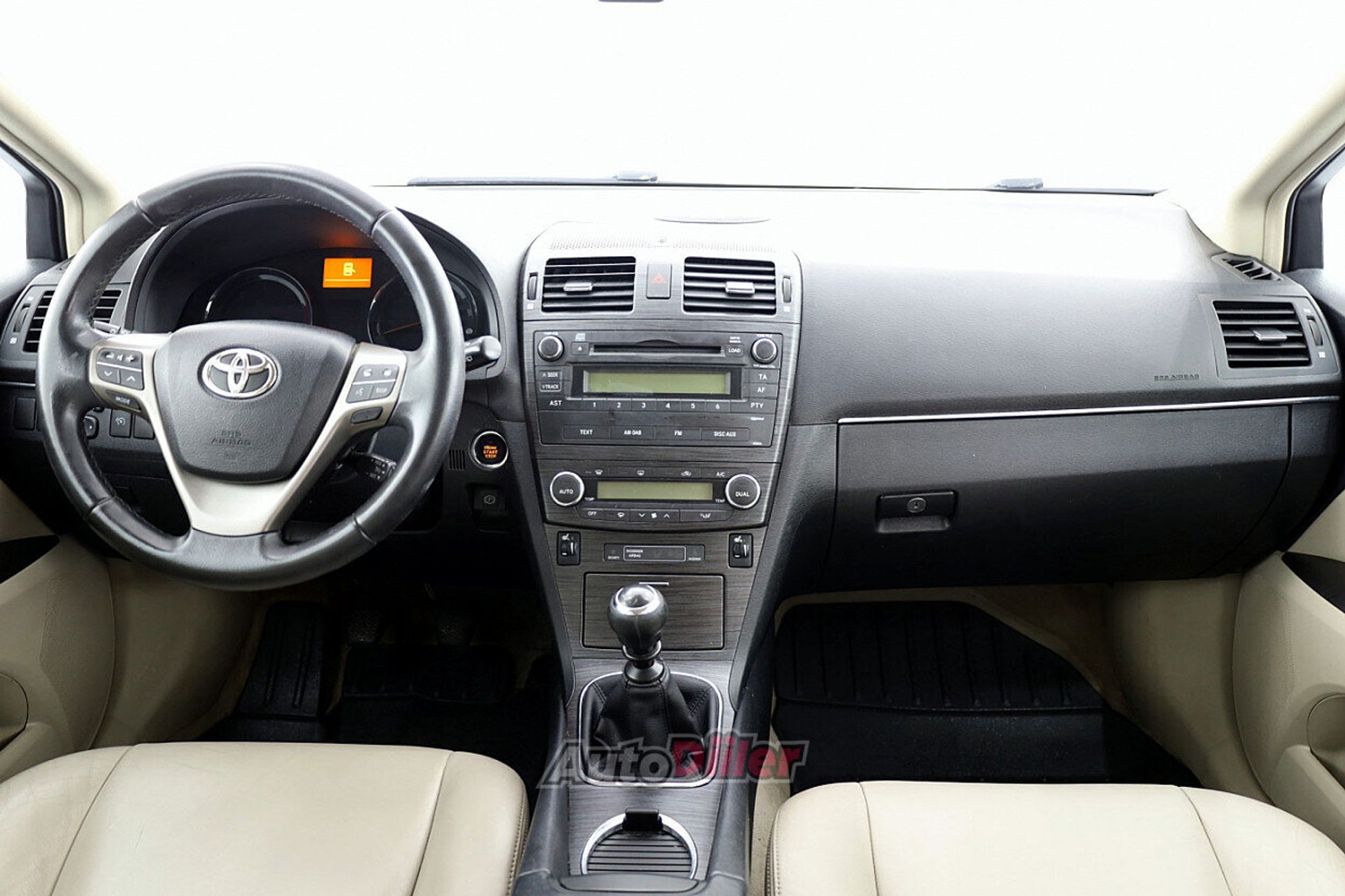 Toyota Avensis 2.2 130kW 2009, kuva 5/7