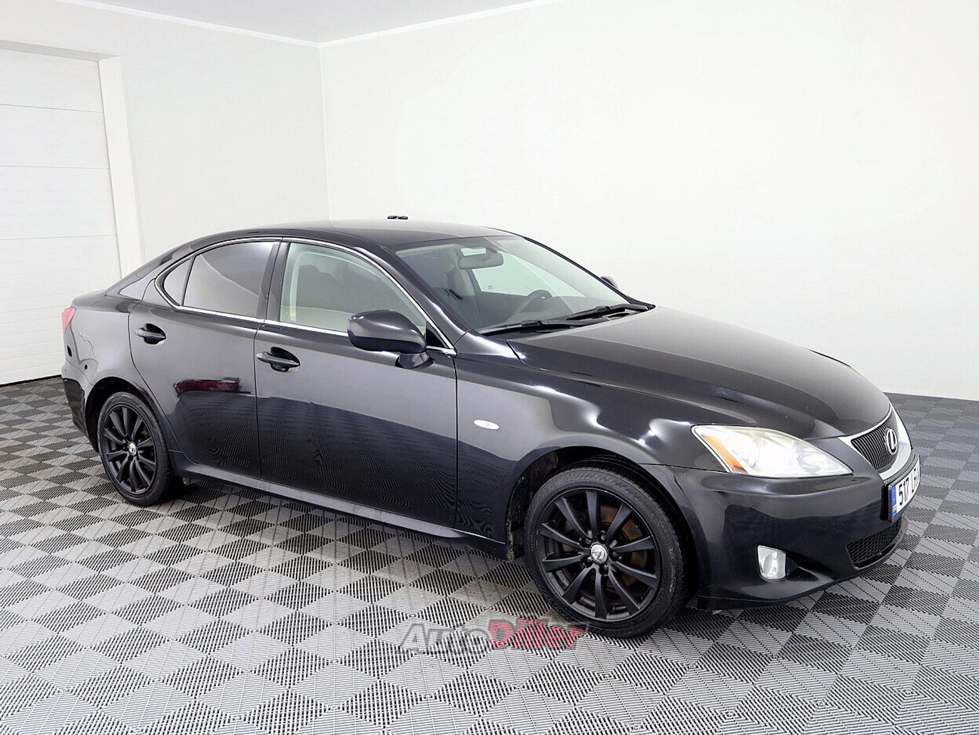 Lexus IS 220