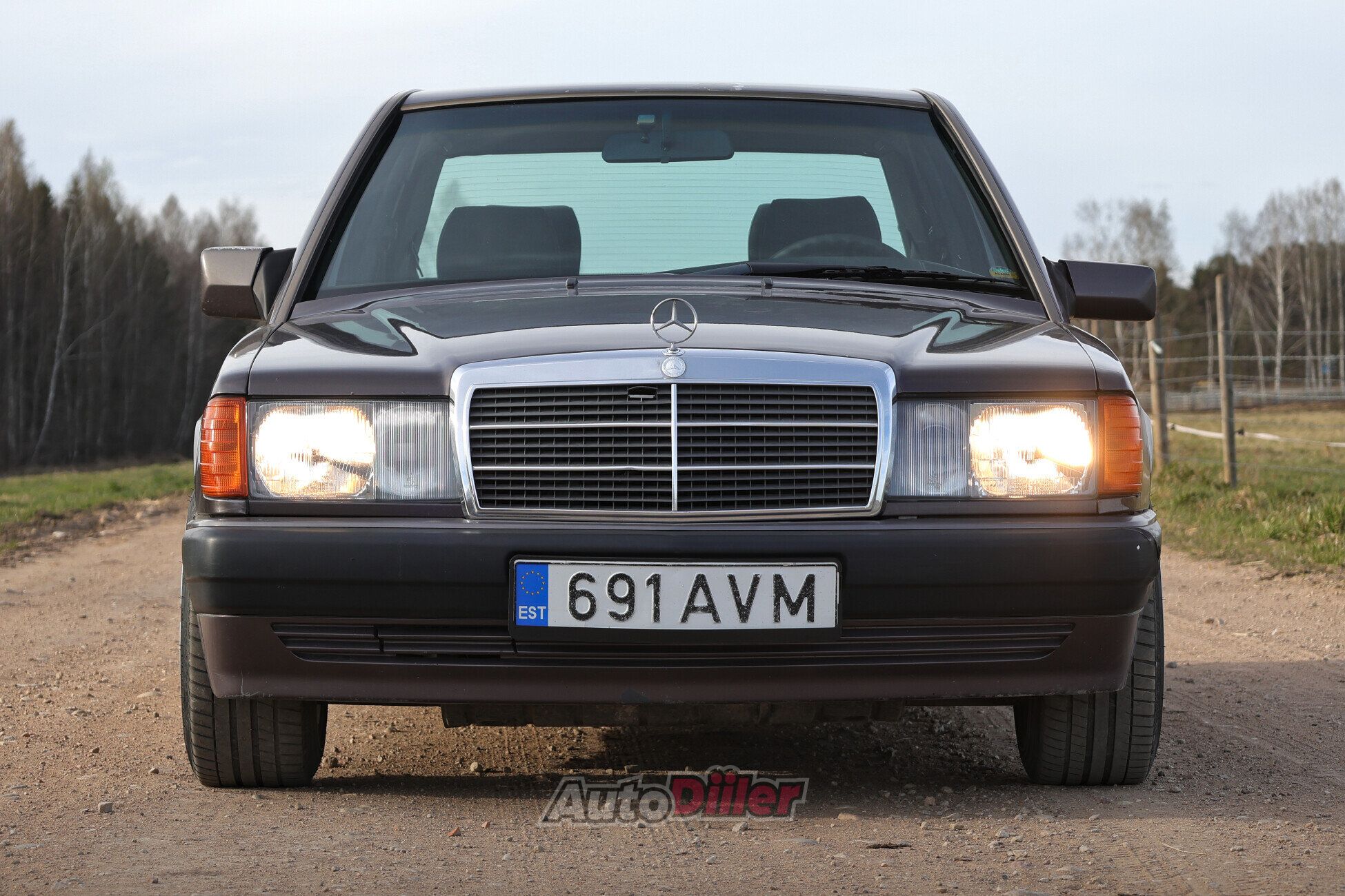 Mercedes-Benz 190 2.0 90kW 1992, photo 3/7