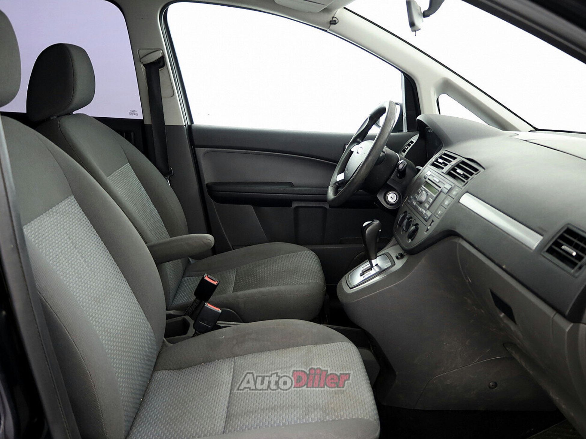 Ford Focus 1.8 92kW 2006, kuva 6/7