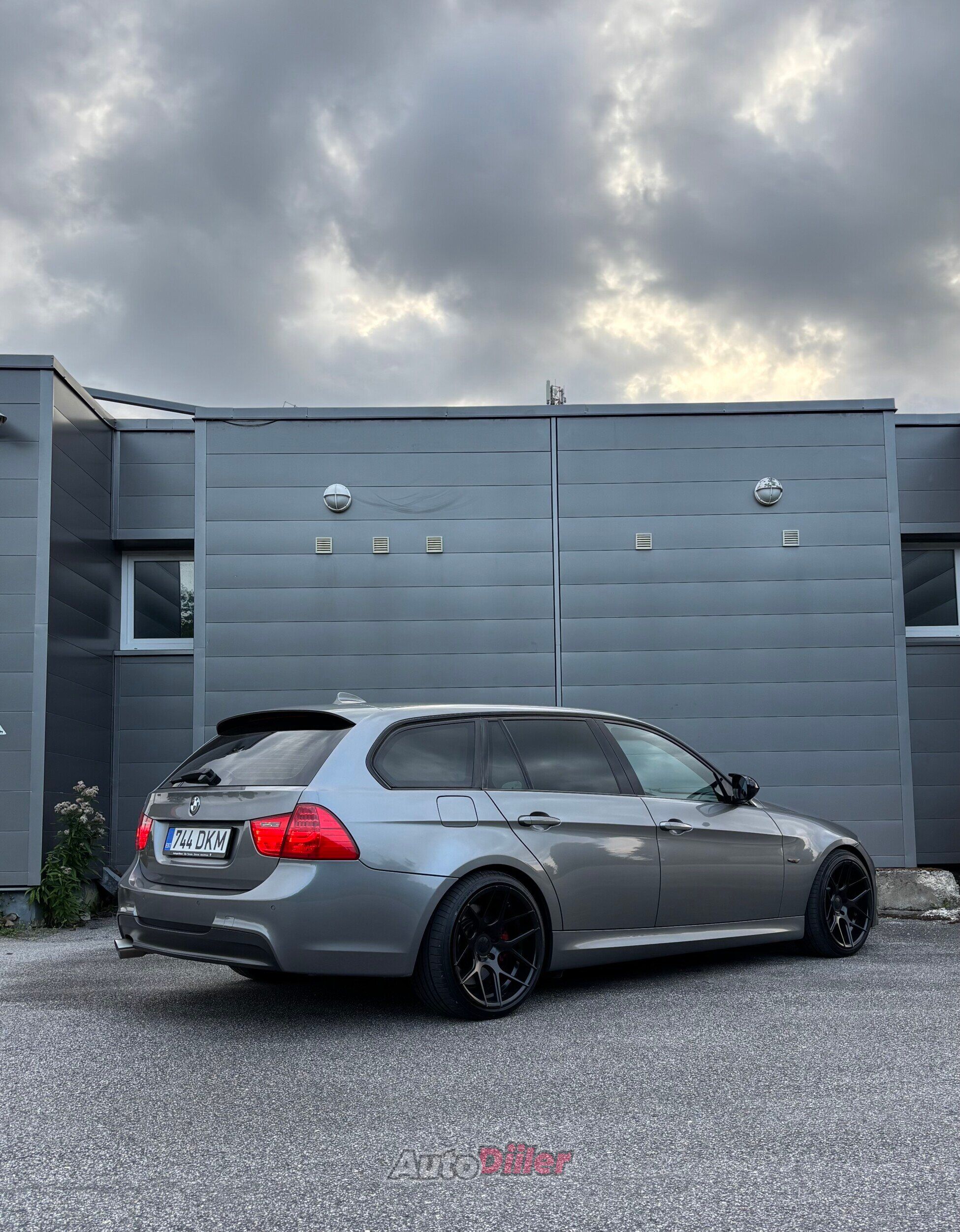 BMW 325 3.0 150kW 2010, photo 4/10